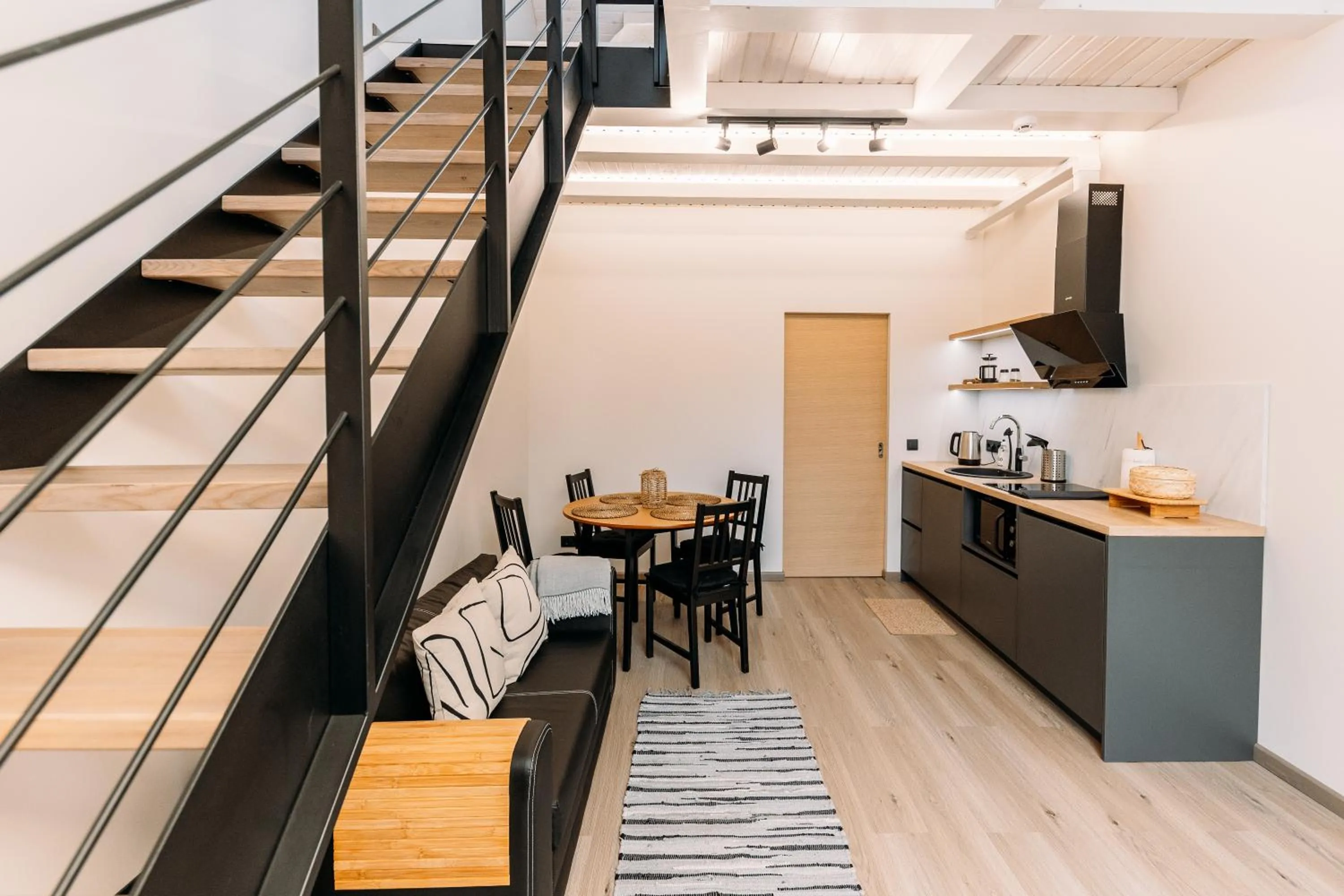 Kitchen or kitchenette in ZUŠU KLĒTS