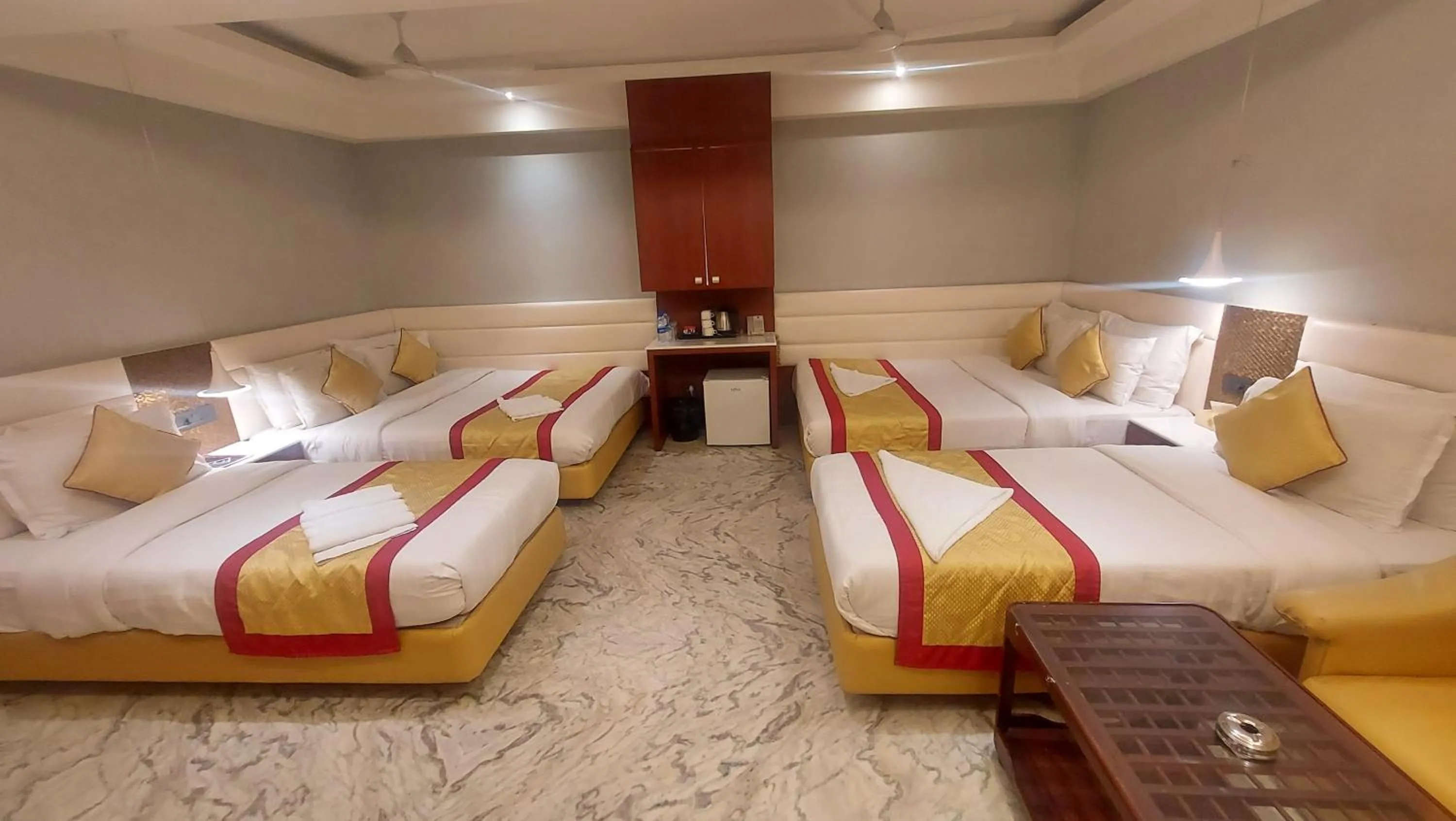 Photo of the whole room, Bed in Hotel Manila