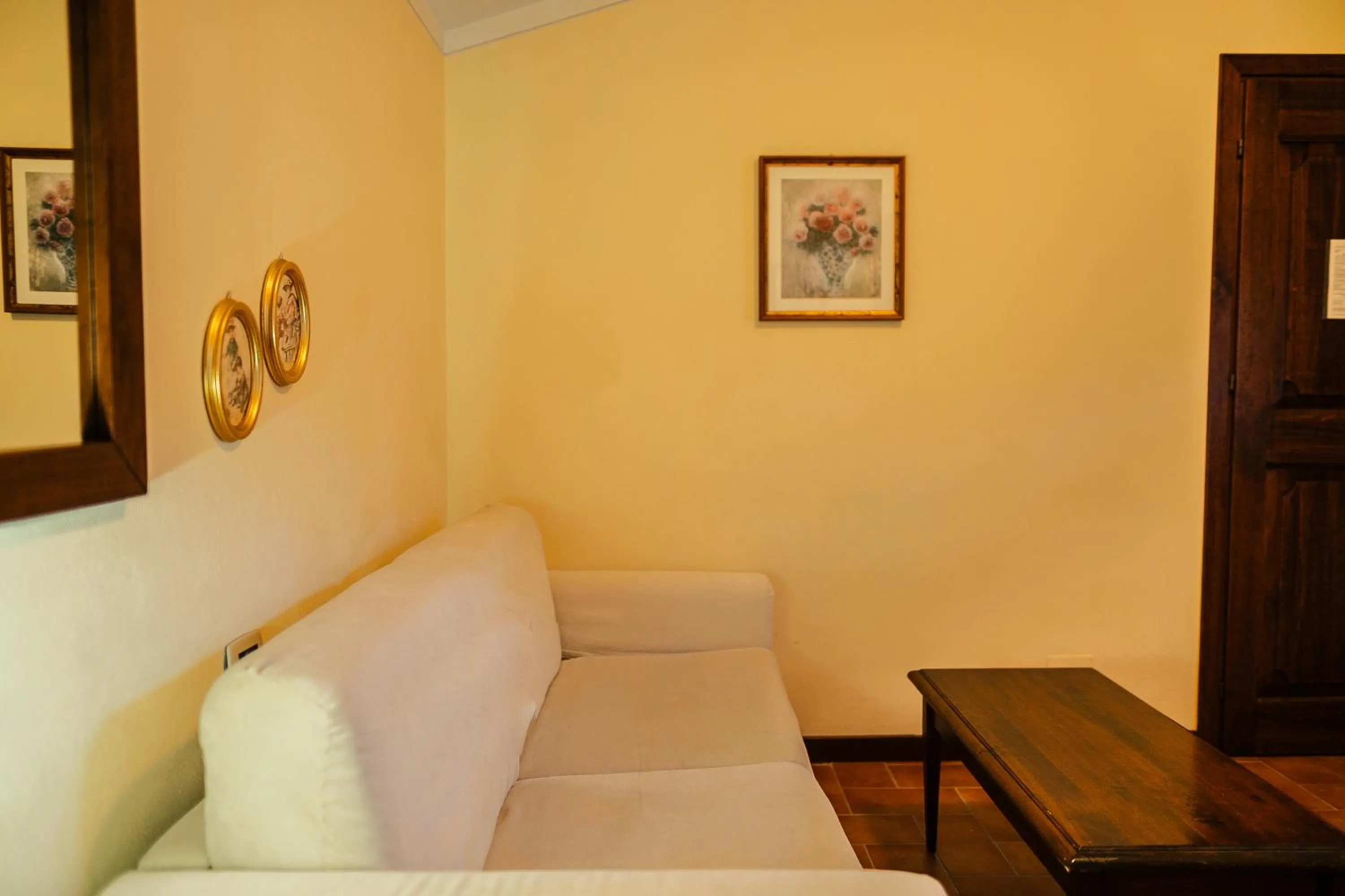 Living room in Borgo I Tre Baroni - Spa Suites & Resort