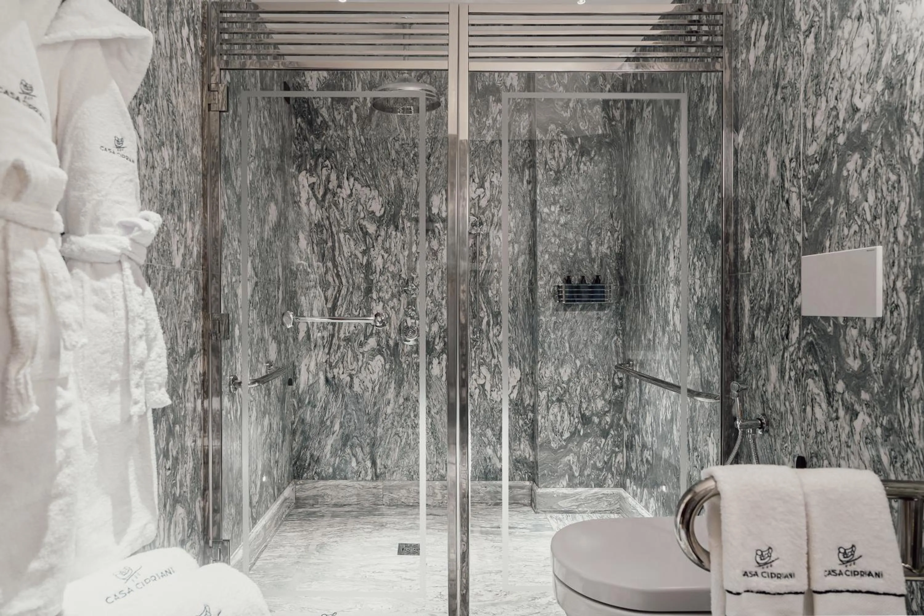 Bathroom in Casa Cipriani Milano