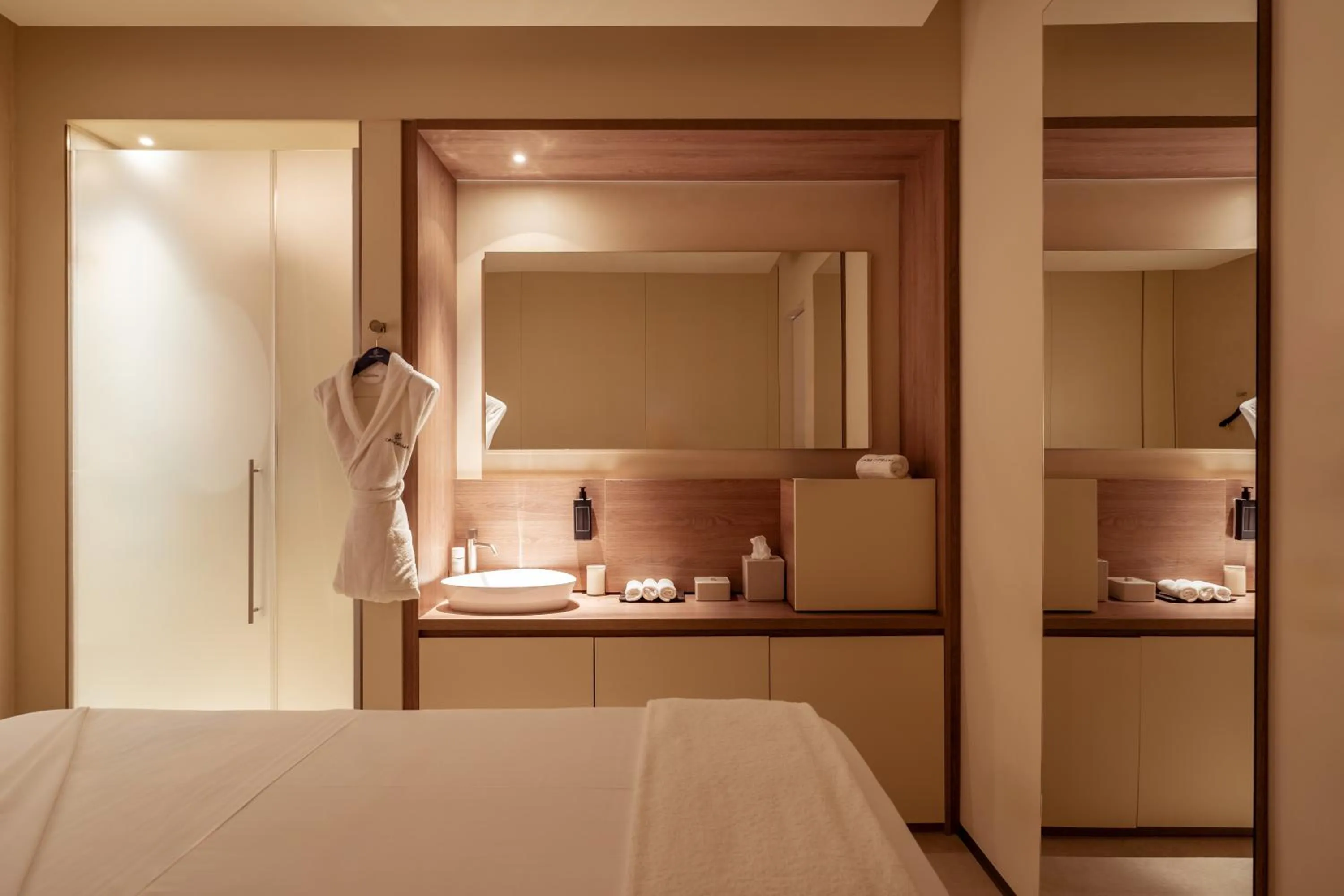 Spa and wellness centre/facilities, Bed in Casa Cipriani Milano