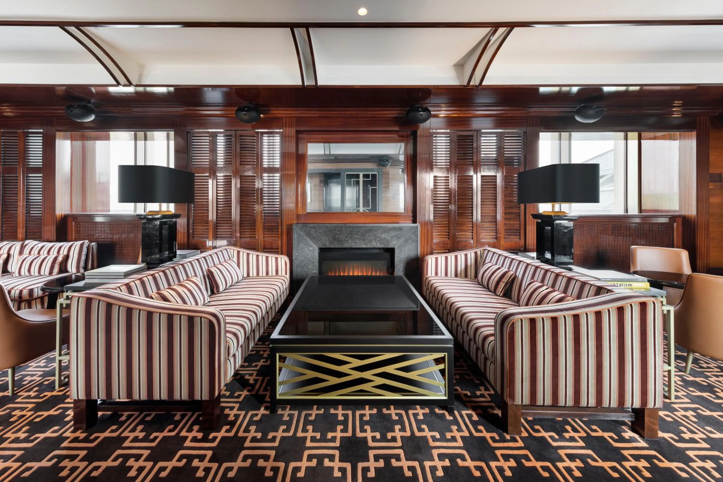 Restaurant/places to eat in Casa Cipriani Milano