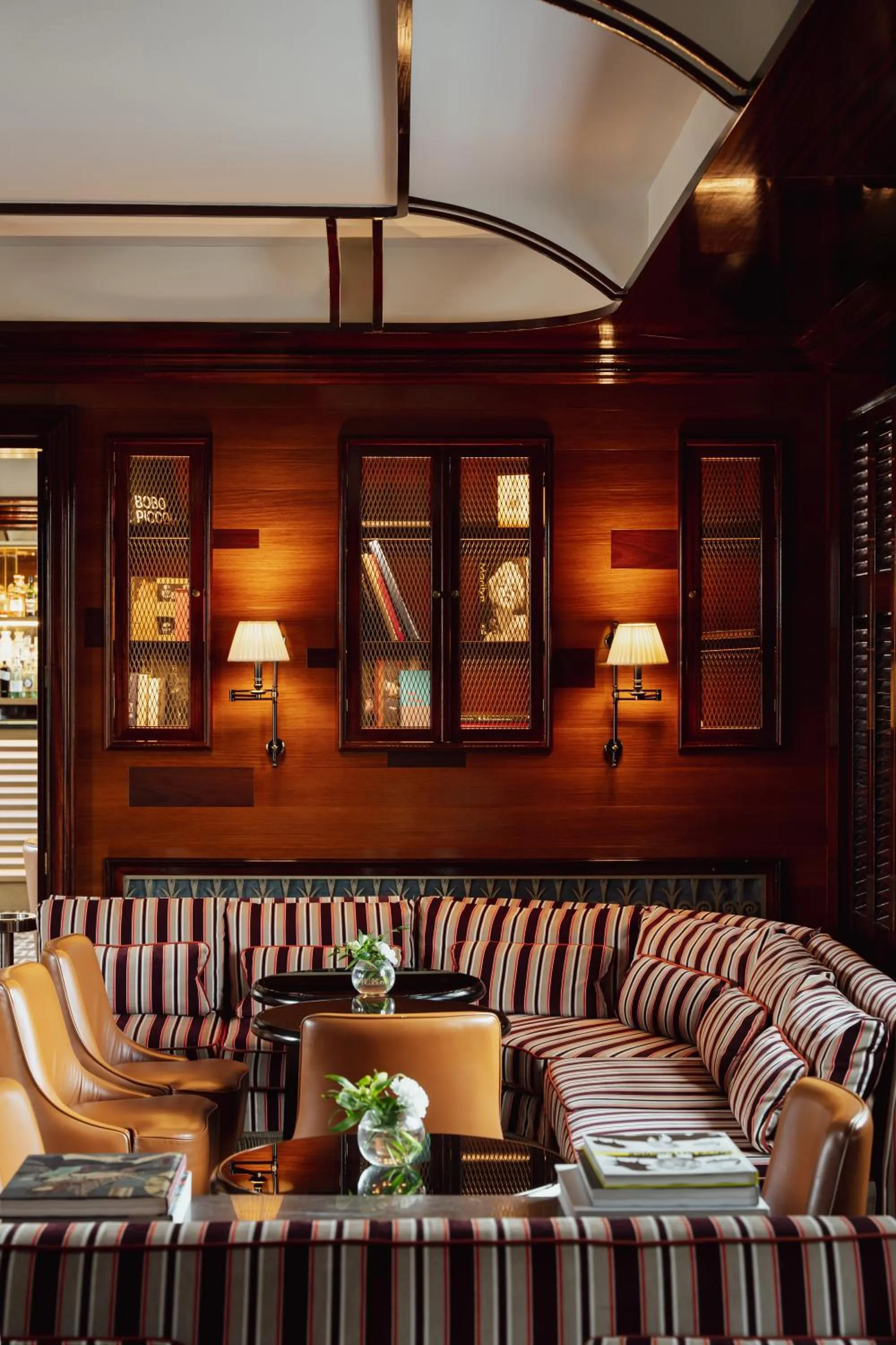 Restaurant/places to eat in Casa Cipriani Milano