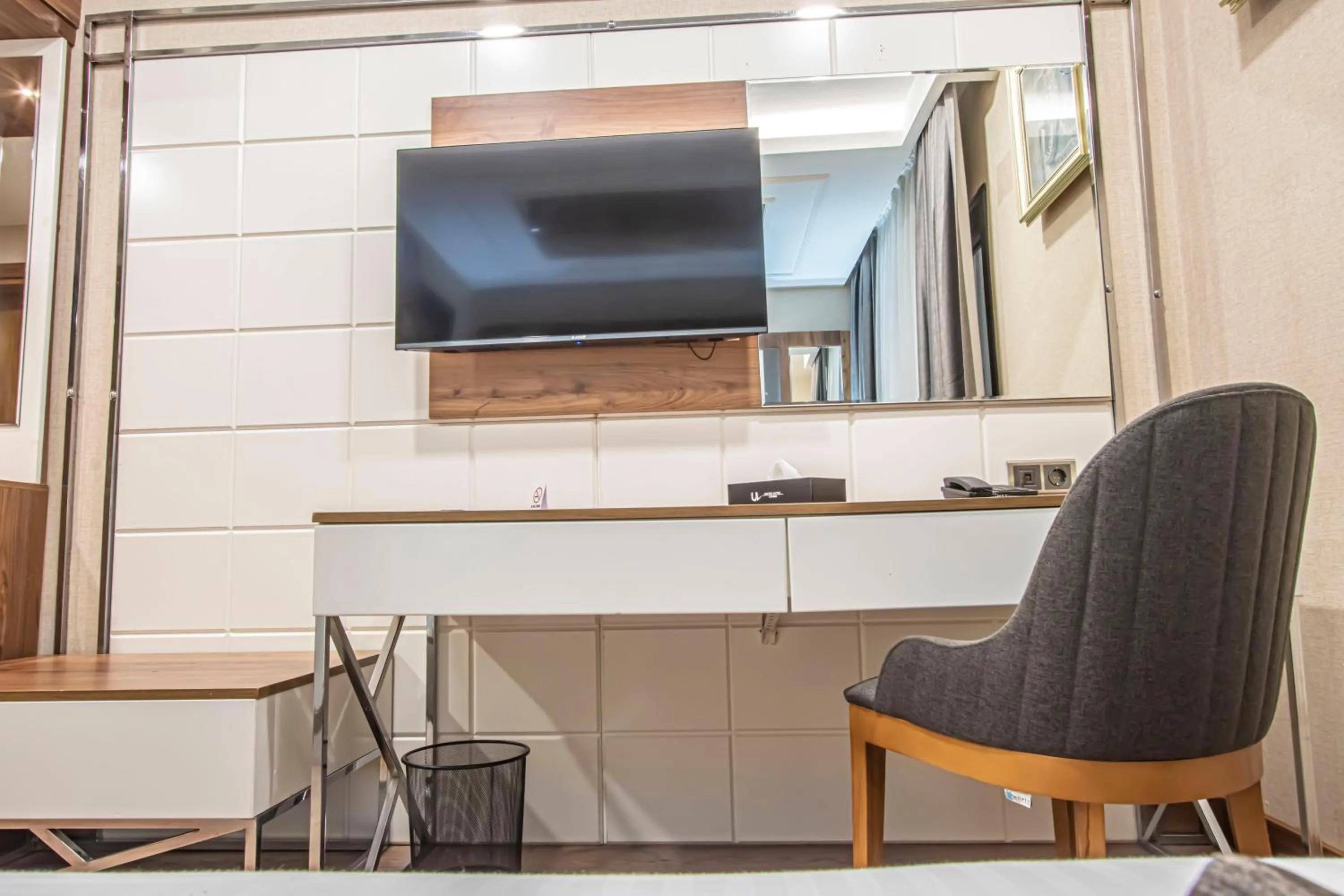 TV and multimedia in UNITED HOTEL INTERNATIONAL