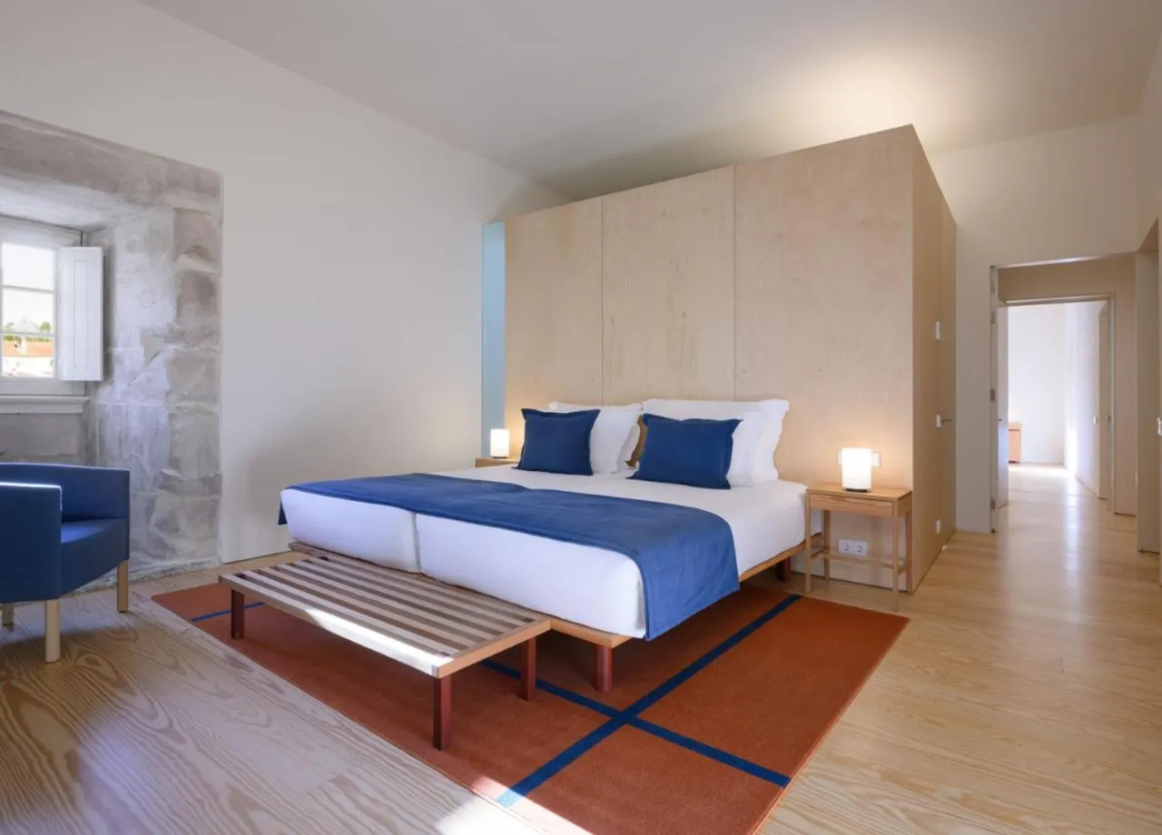 Bed in Montebelo Mosteiro de Alcobaça Historic Hotel