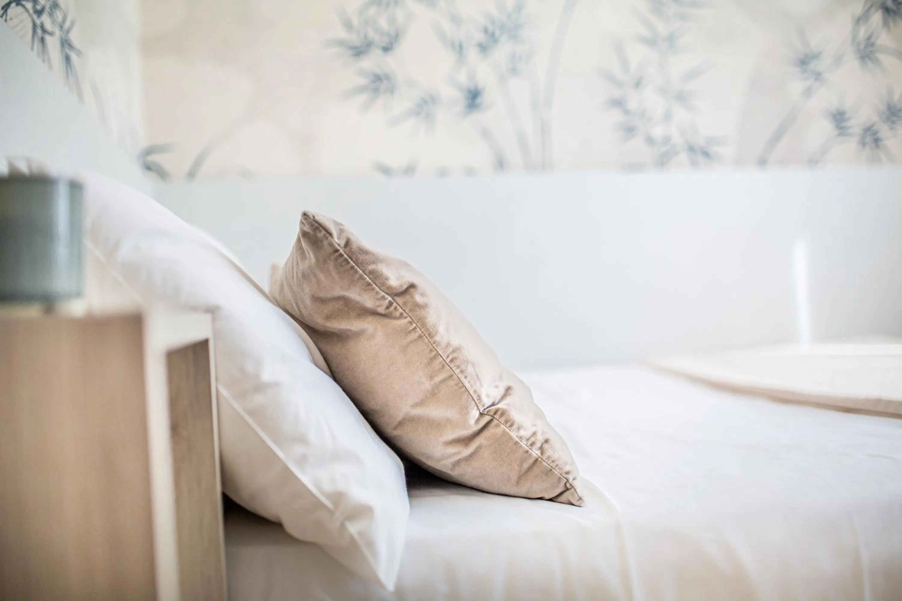 Restaurant/places to eat, Bed in Hotel Palace