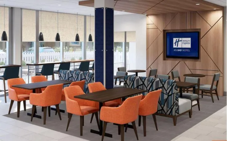 Restaurant/places to eat in Holiday Inn Express & Suites Hawaiian Gardens by IHG