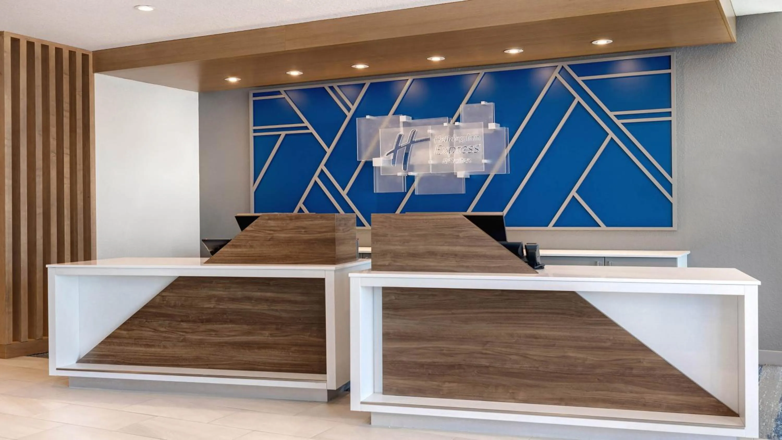 Property building in Holiday Inn Express & Suites Ontario - Chino Hills by IHG