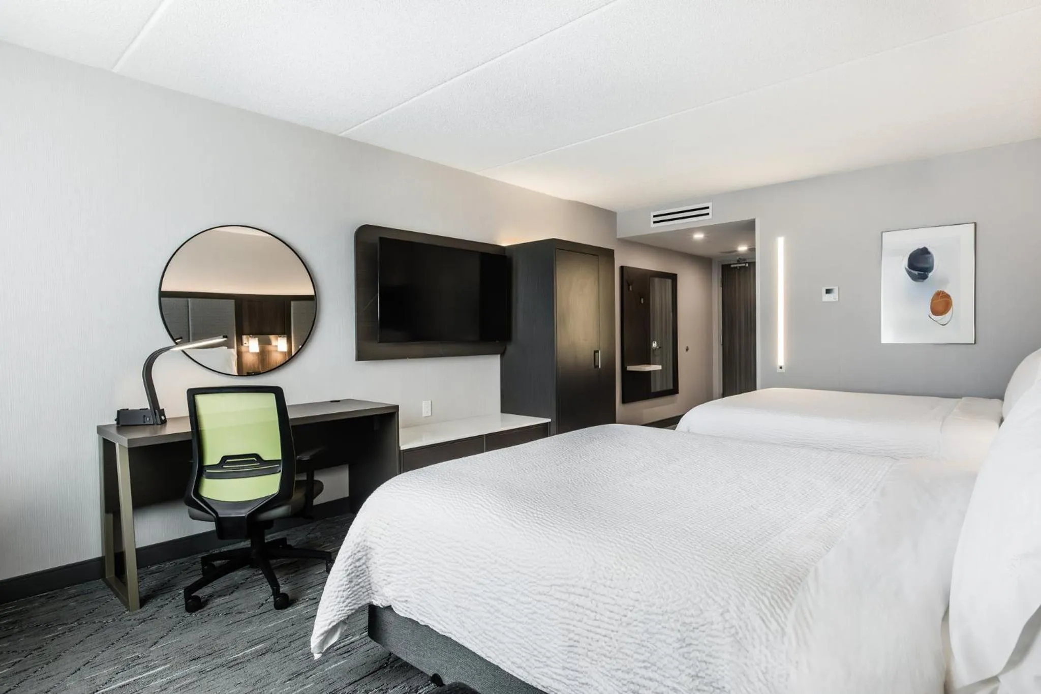Photo of the whole room, Bed in Holiday Inn Express & Suites Toronto Airport South by IHG