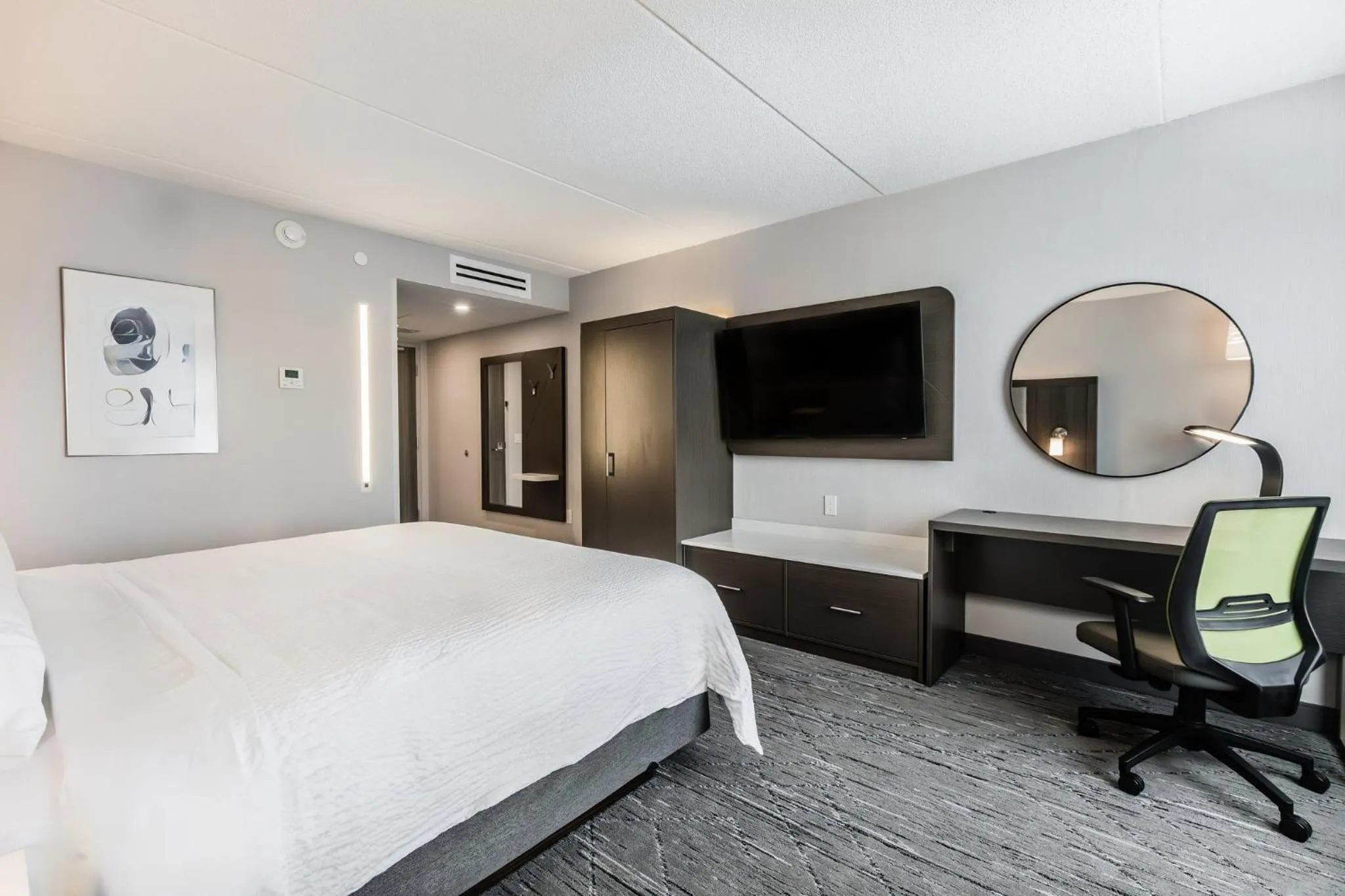 Photo of the whole room, Bed in Holiday Inn Express & Suites Toronto Airport South by IHG