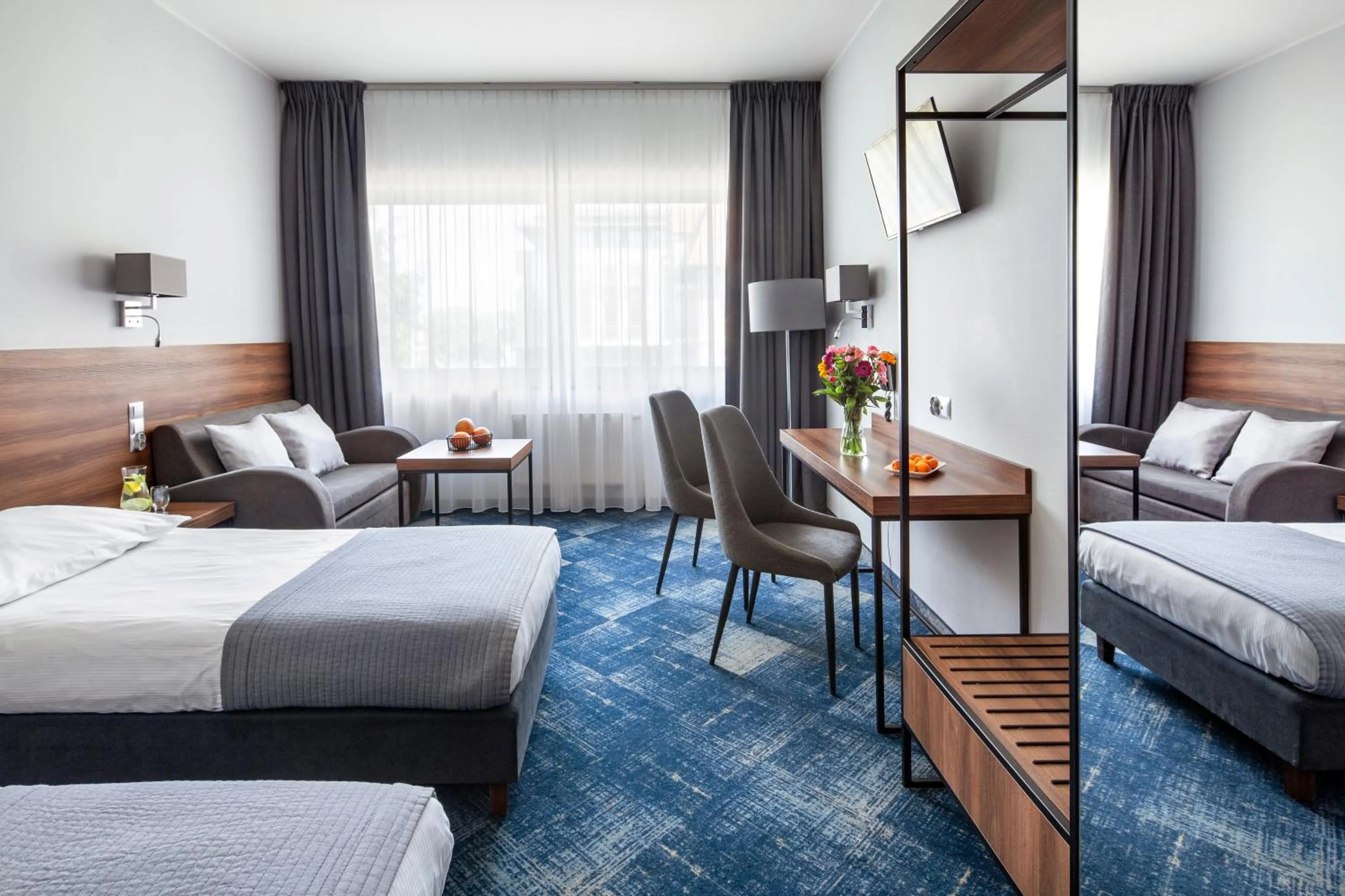 Photo of the whole room, Bed in Hotel Oliwski