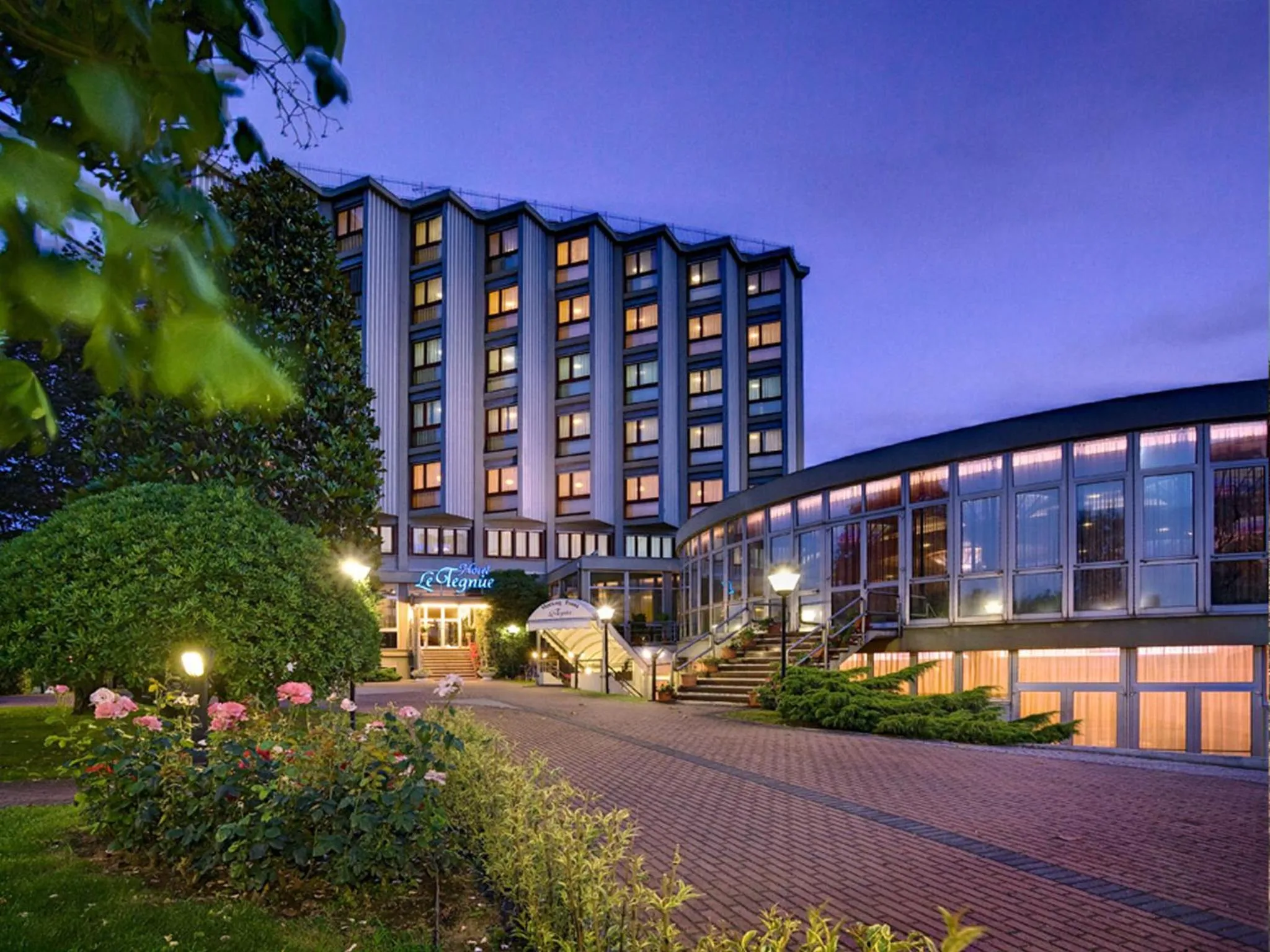 Property building in Hotel Le Tegnue