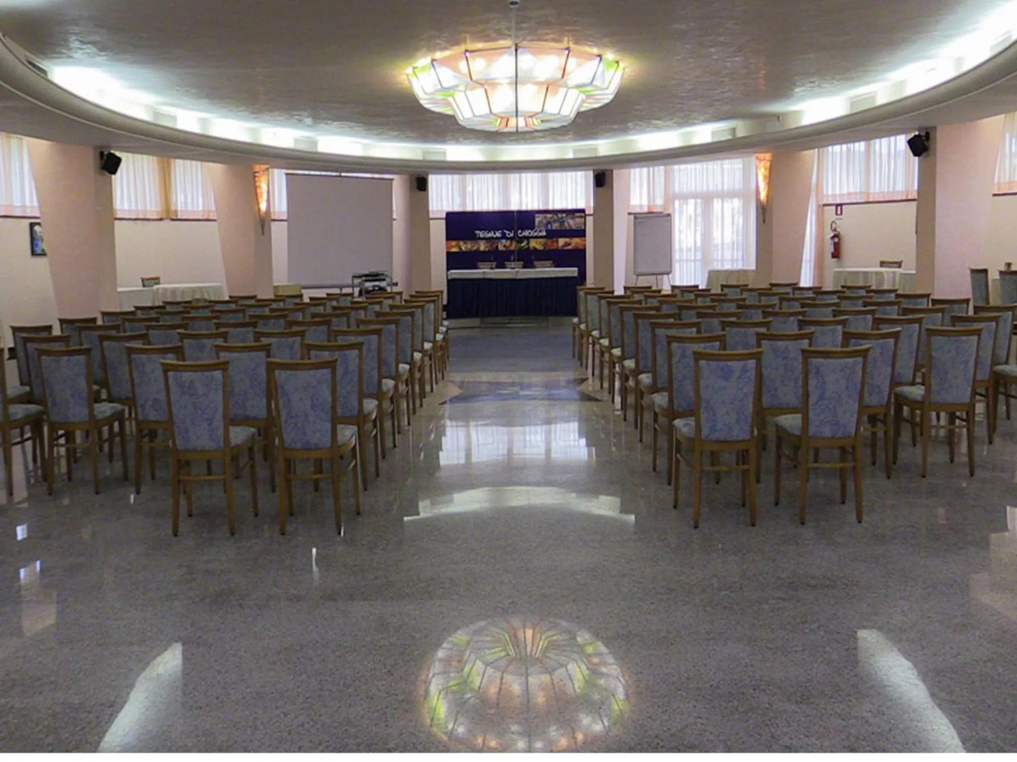 Business facilities in Hotel Le Tegnue