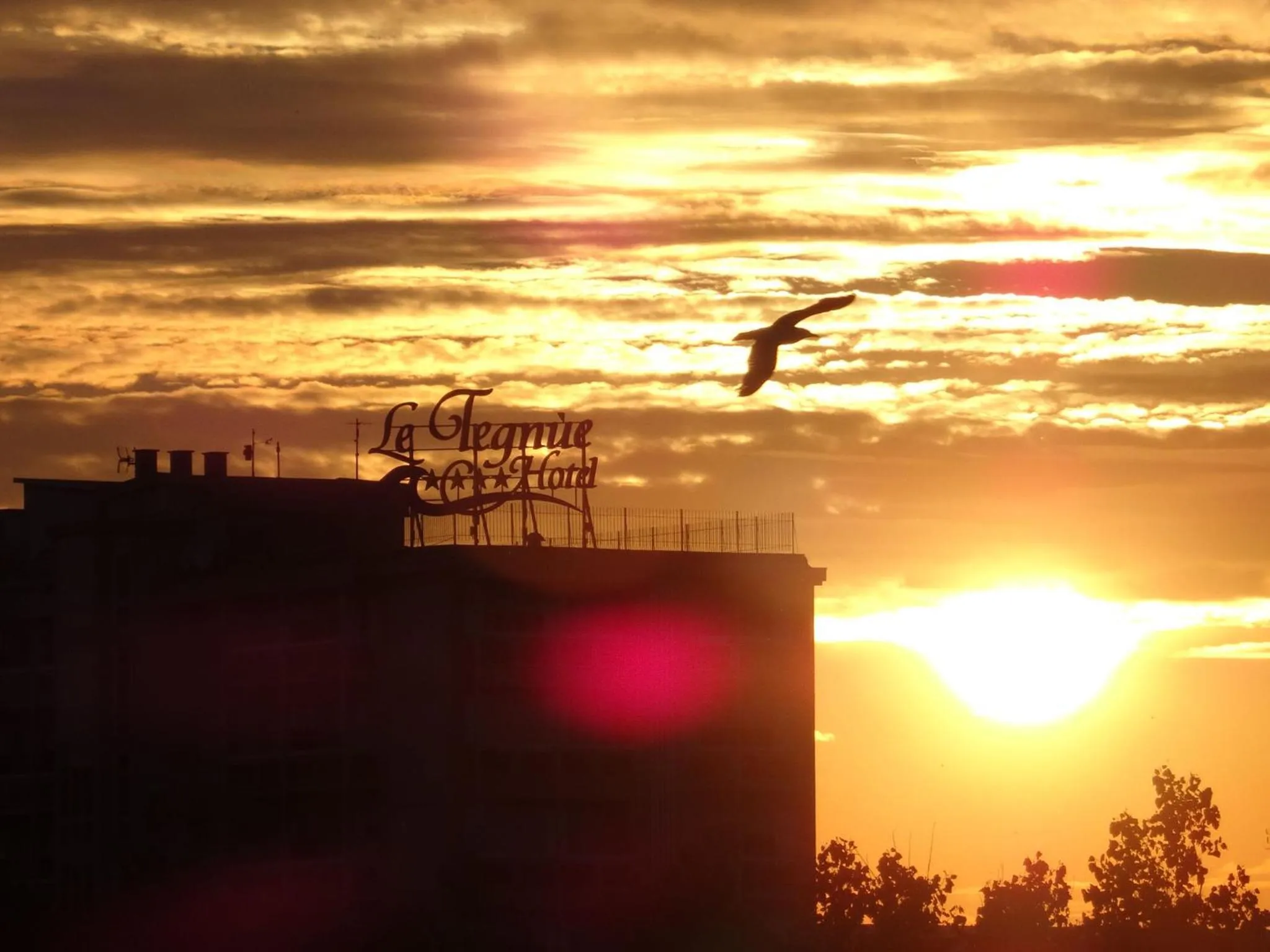 Property logo or sign in Hotel Le Tegnue