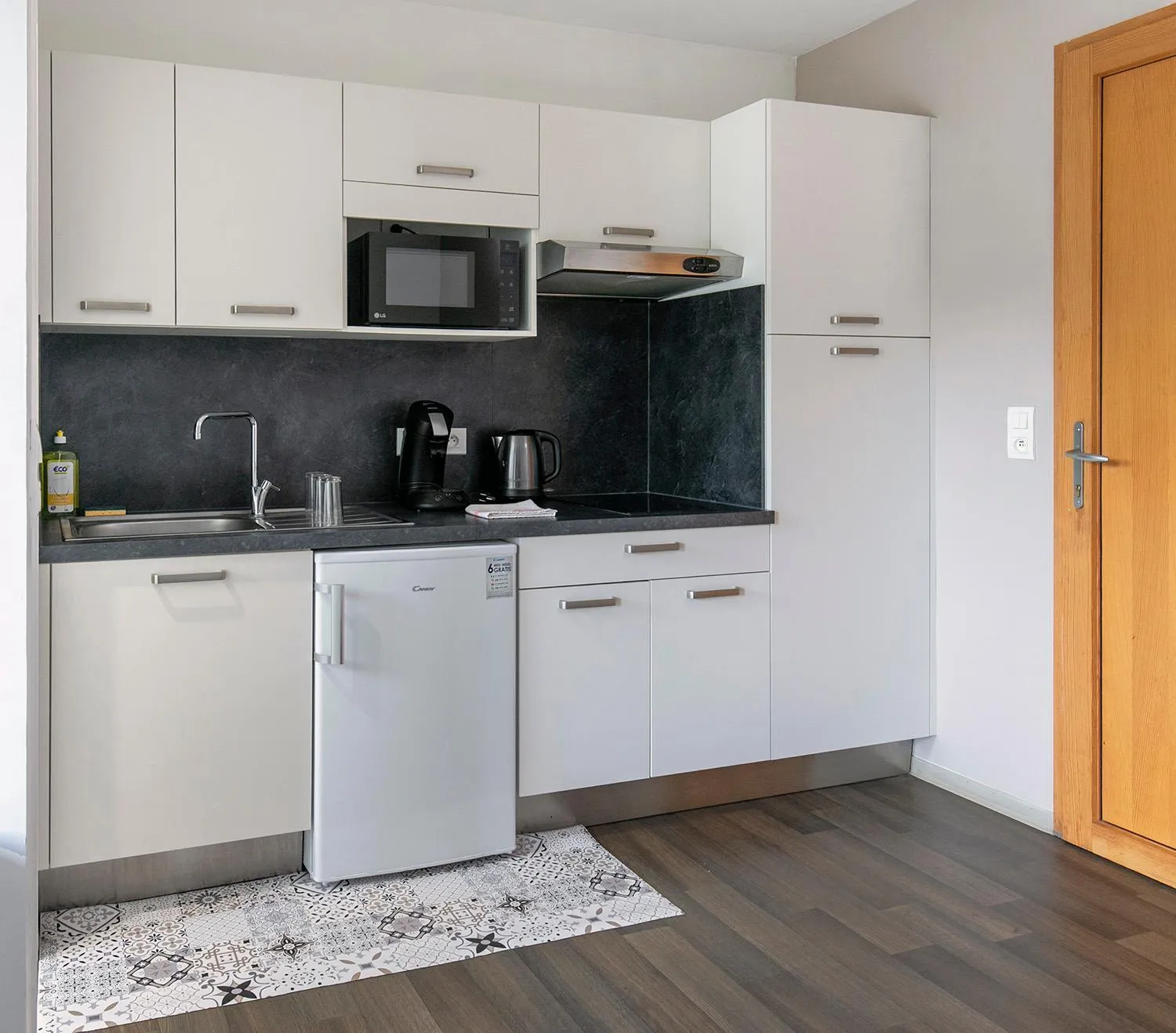 kitchen in Apparts Confort 87