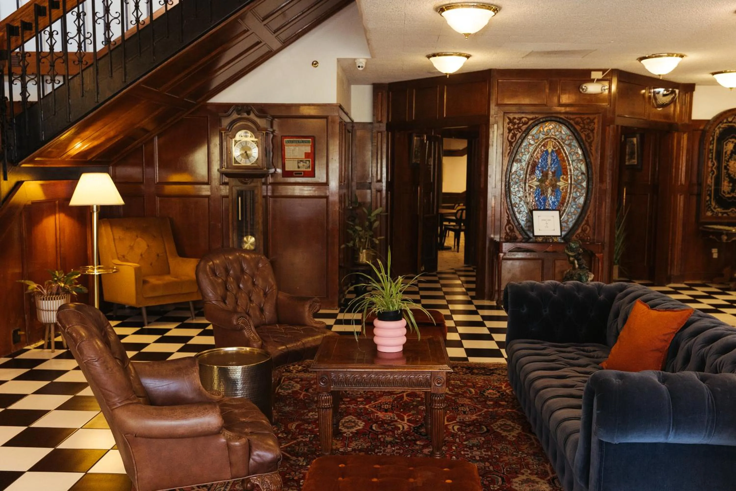 Lobby or reception in The Boulder Broker