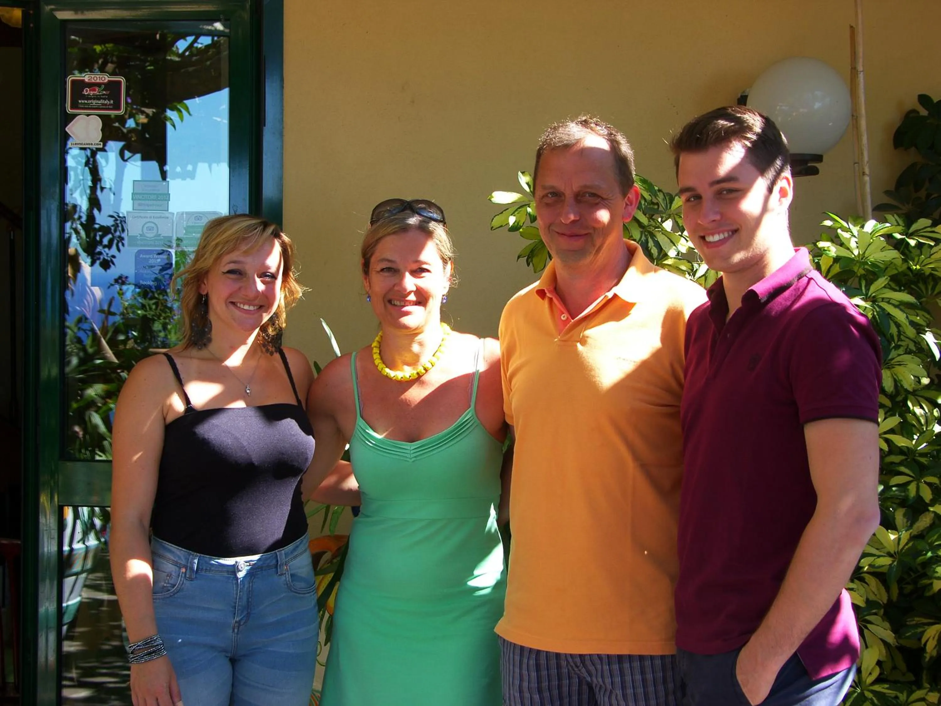 group of guests in Locanda Degli Agrumi