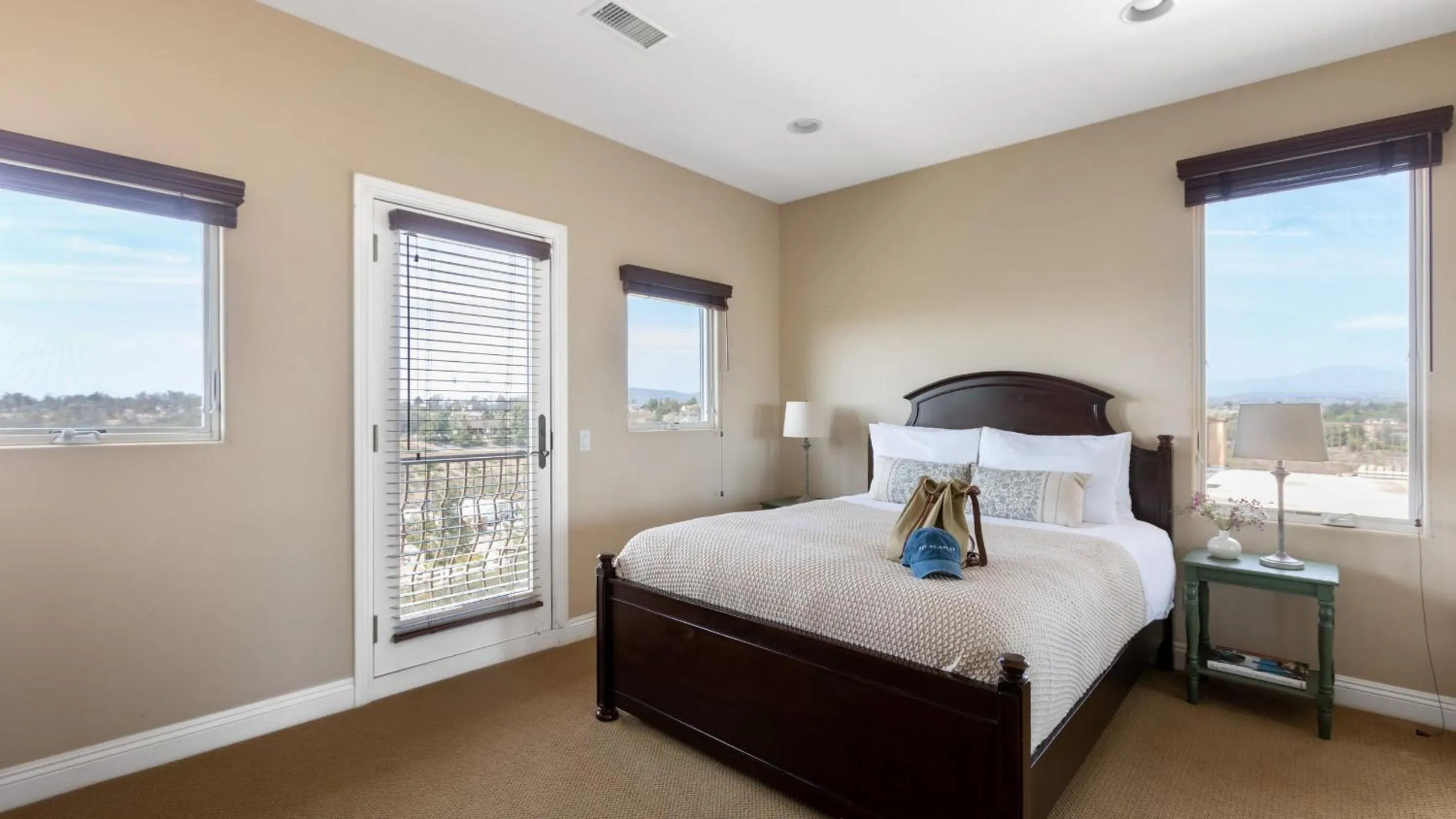 Other, Bed in Palazzo Del Sol By AvantStay Breathtaking Home w Mountain Views Hot Tub