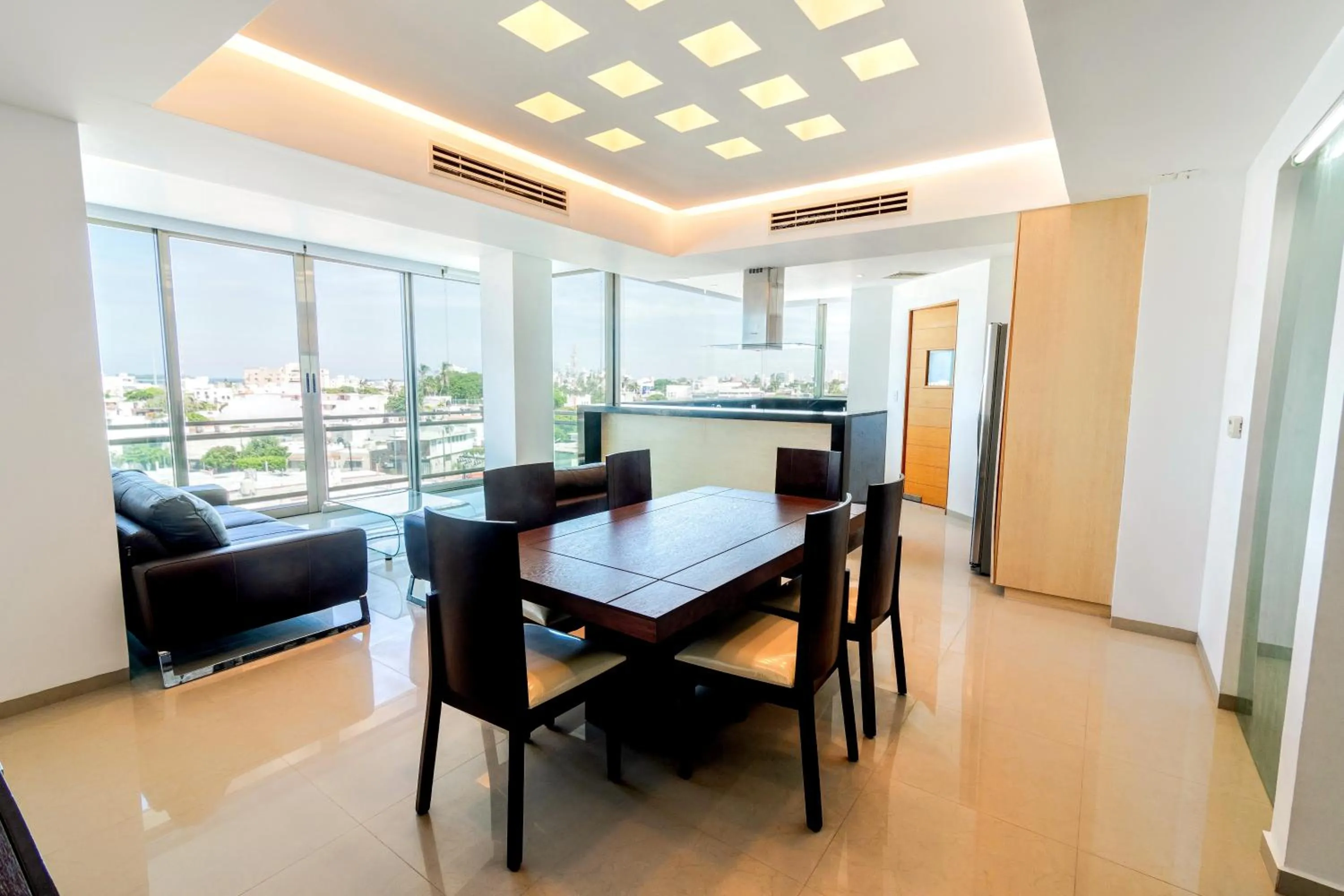 Dining area in Terra Residencial
