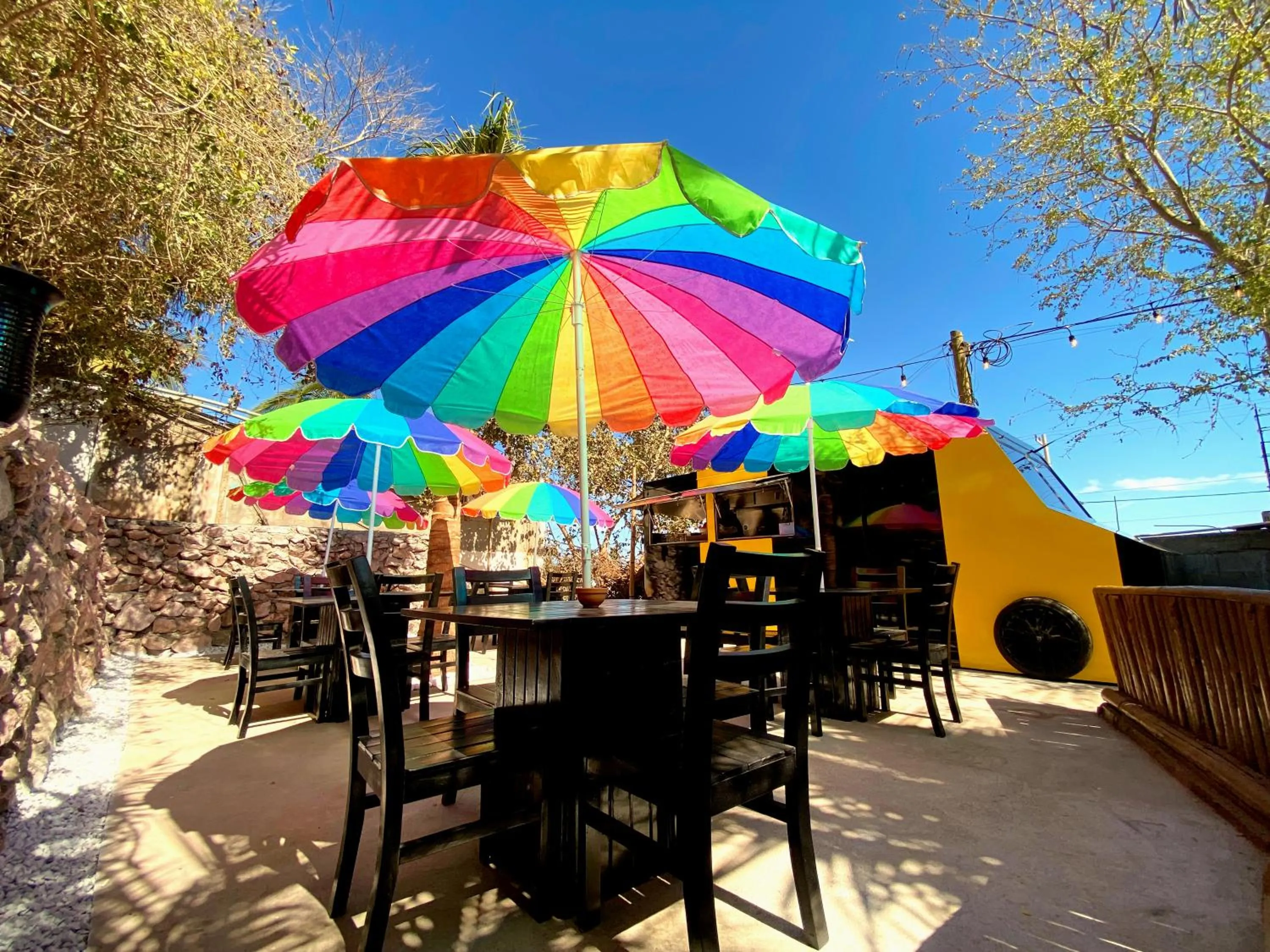 Restaurant/places to eat in Palm Valley Cabins