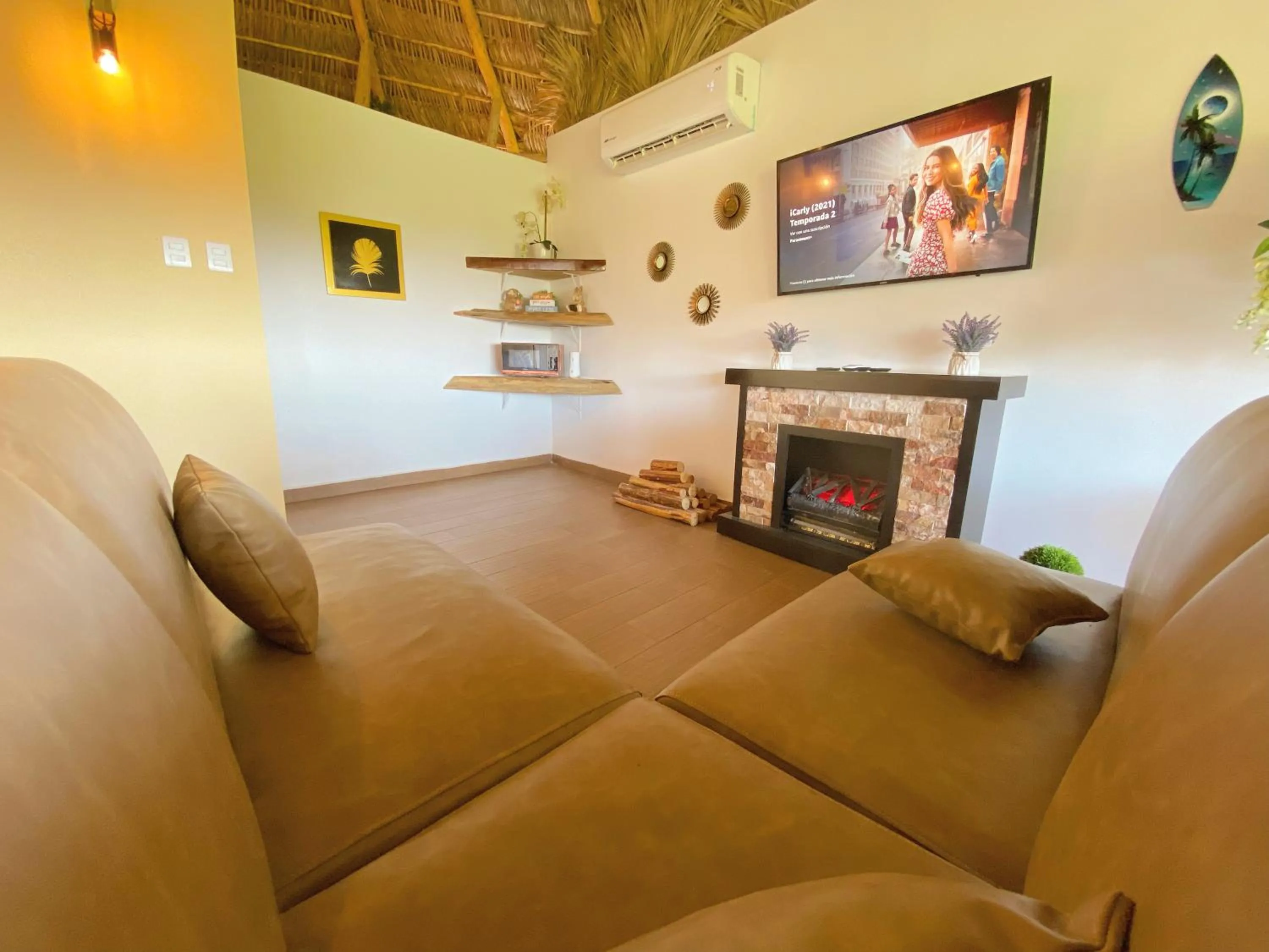 TV and multimedia in Palm Valley Cabins