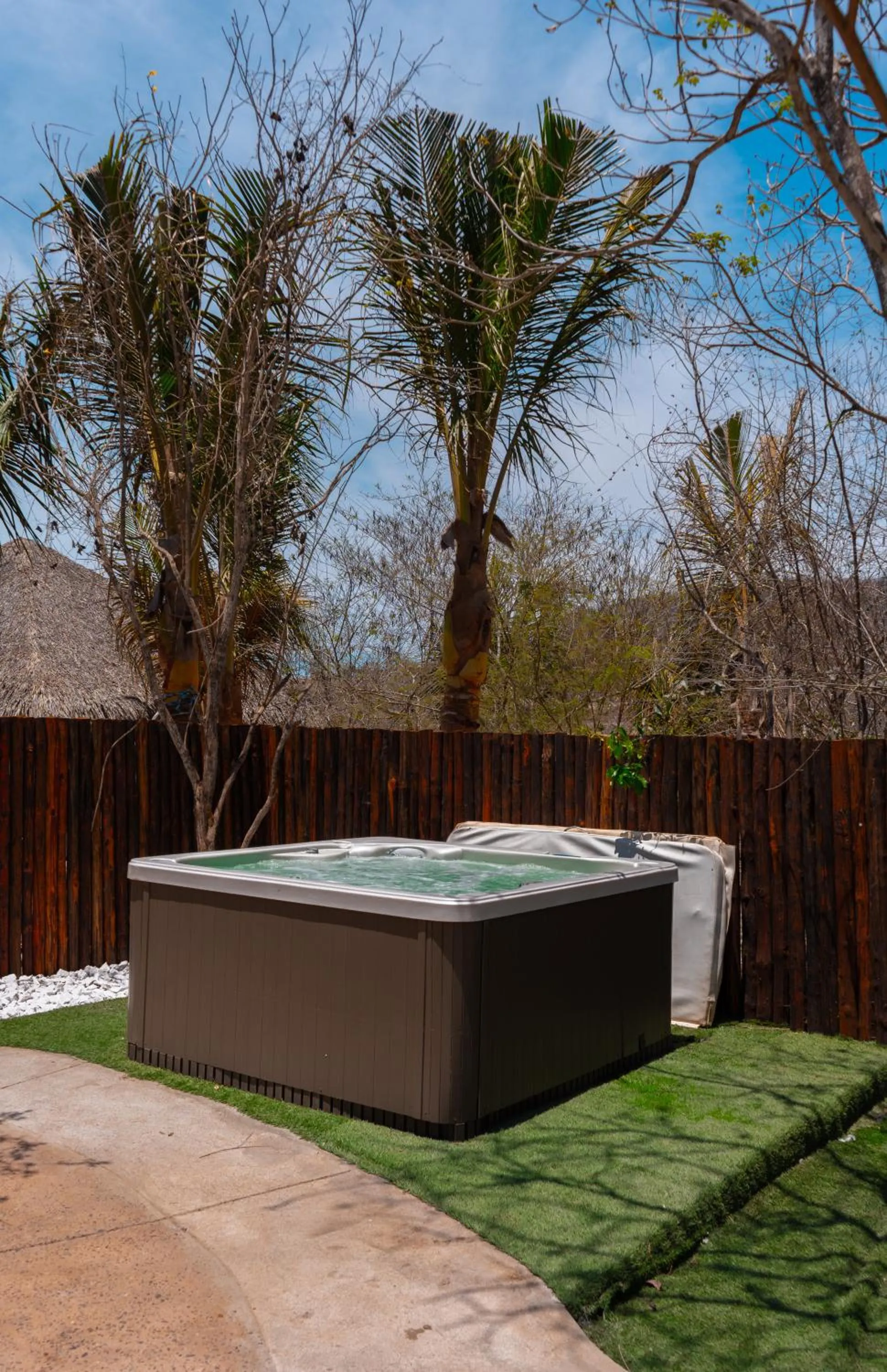 Spring in Palm Valley Cabins