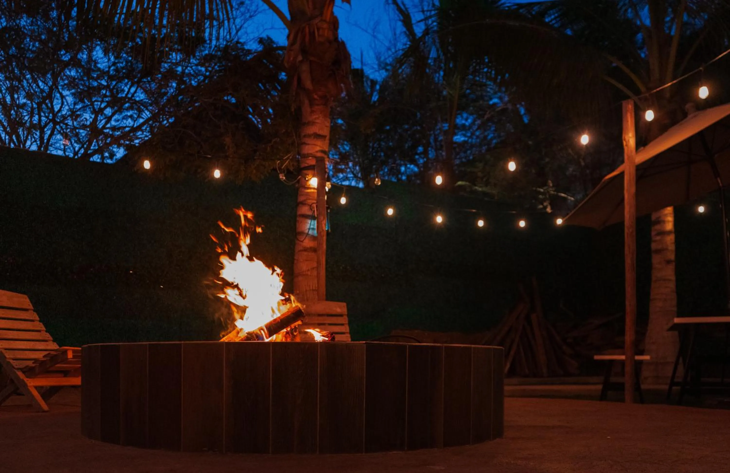 Night in Palm Valley Cabins