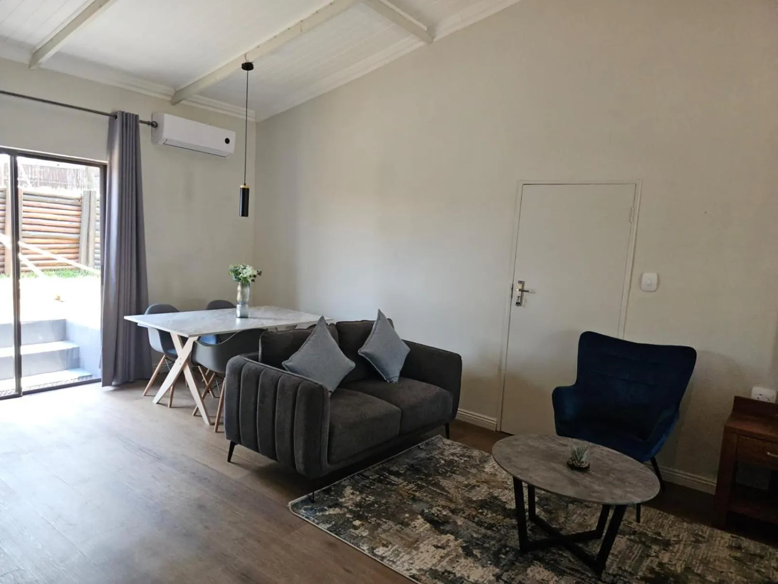 Seating area in Shumba Valley Lodge Lanseria Airport