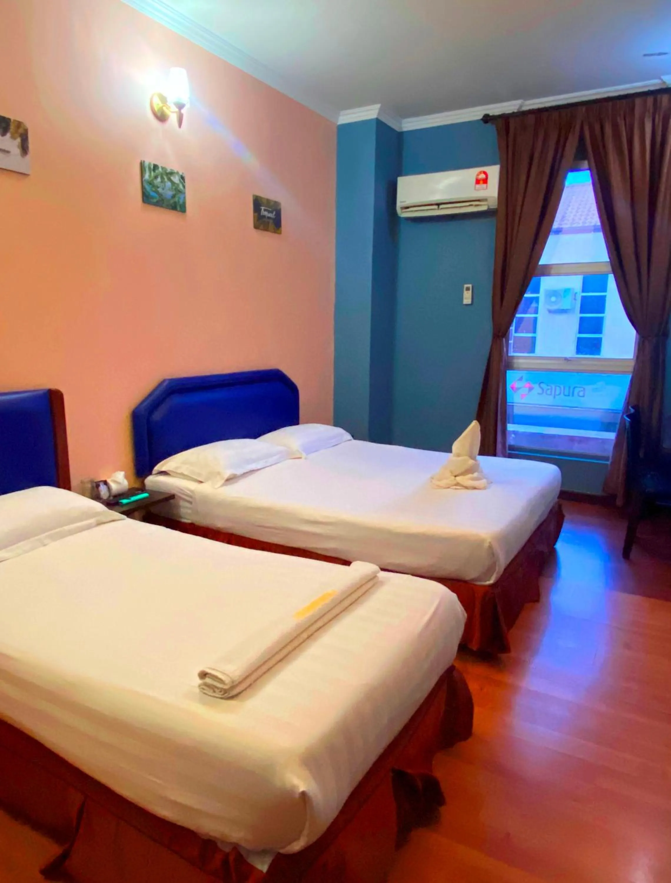 Bed in The Grand Hotel 2