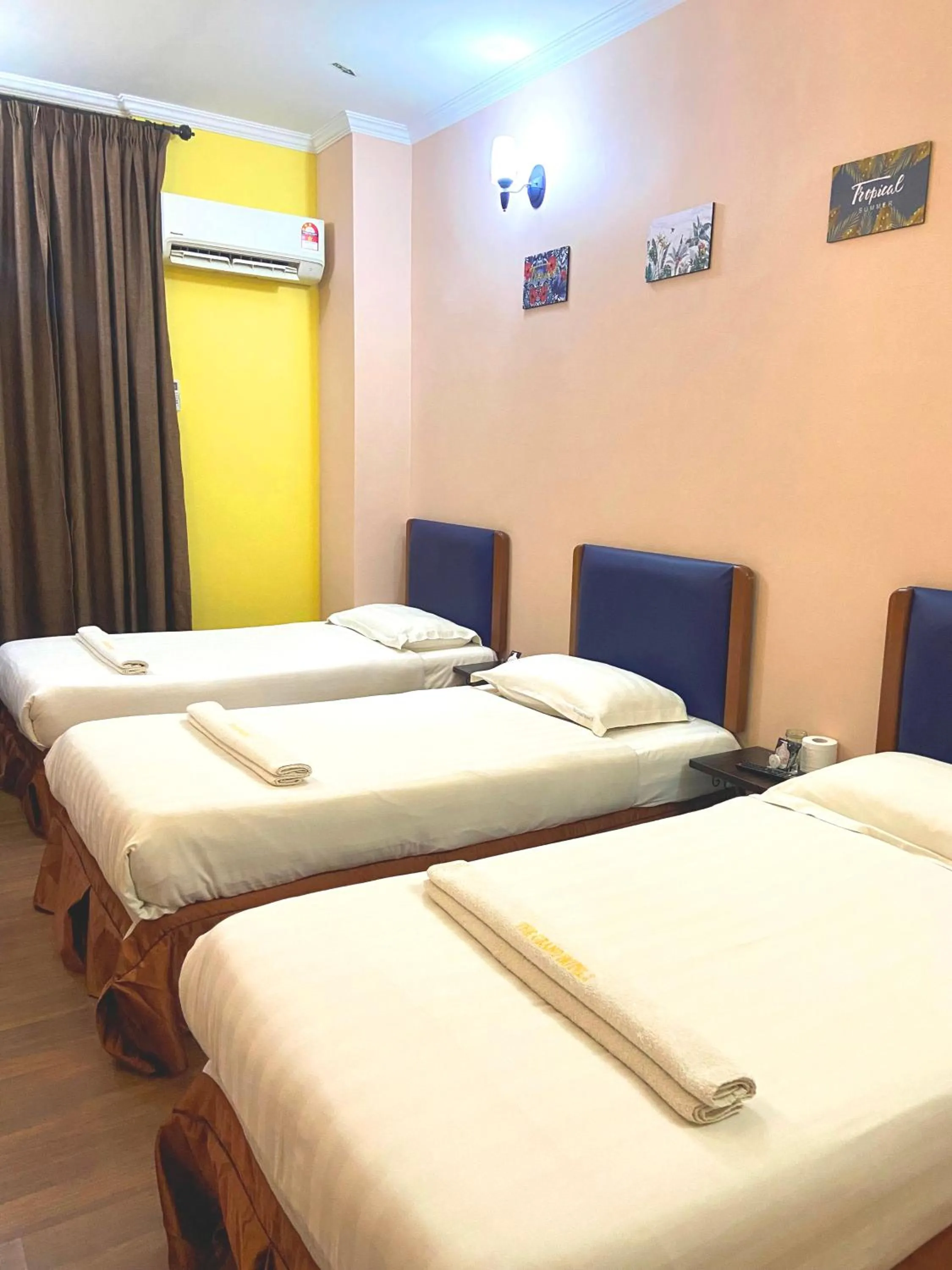 Bed in The Grand Hotel 2