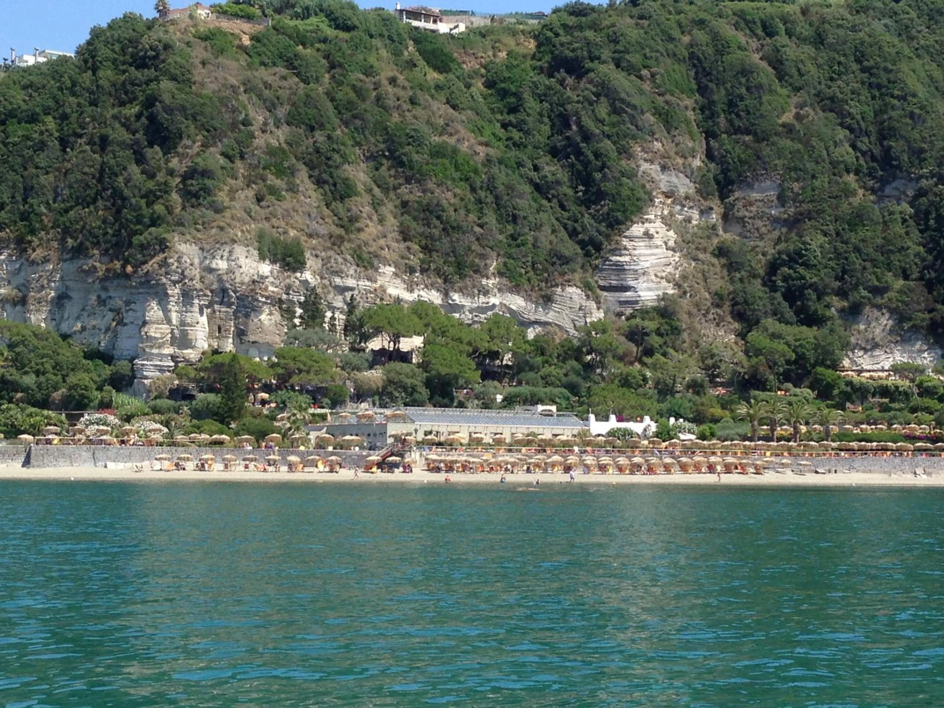 Beach in Paradiso Terme Resort & SPA con 5 piscine termali