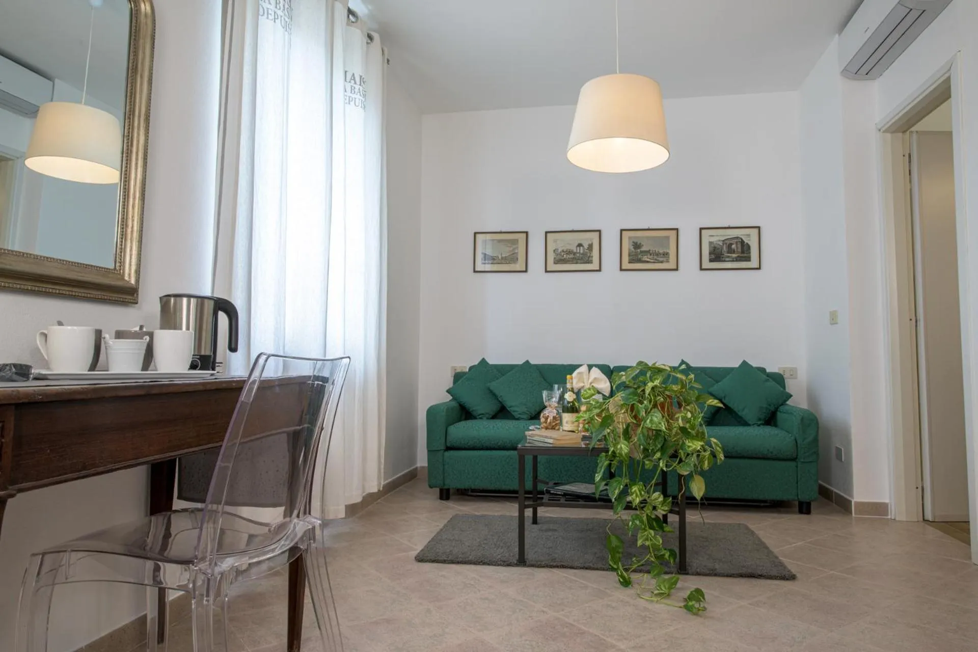 Bedroom in Albergo Al Castello