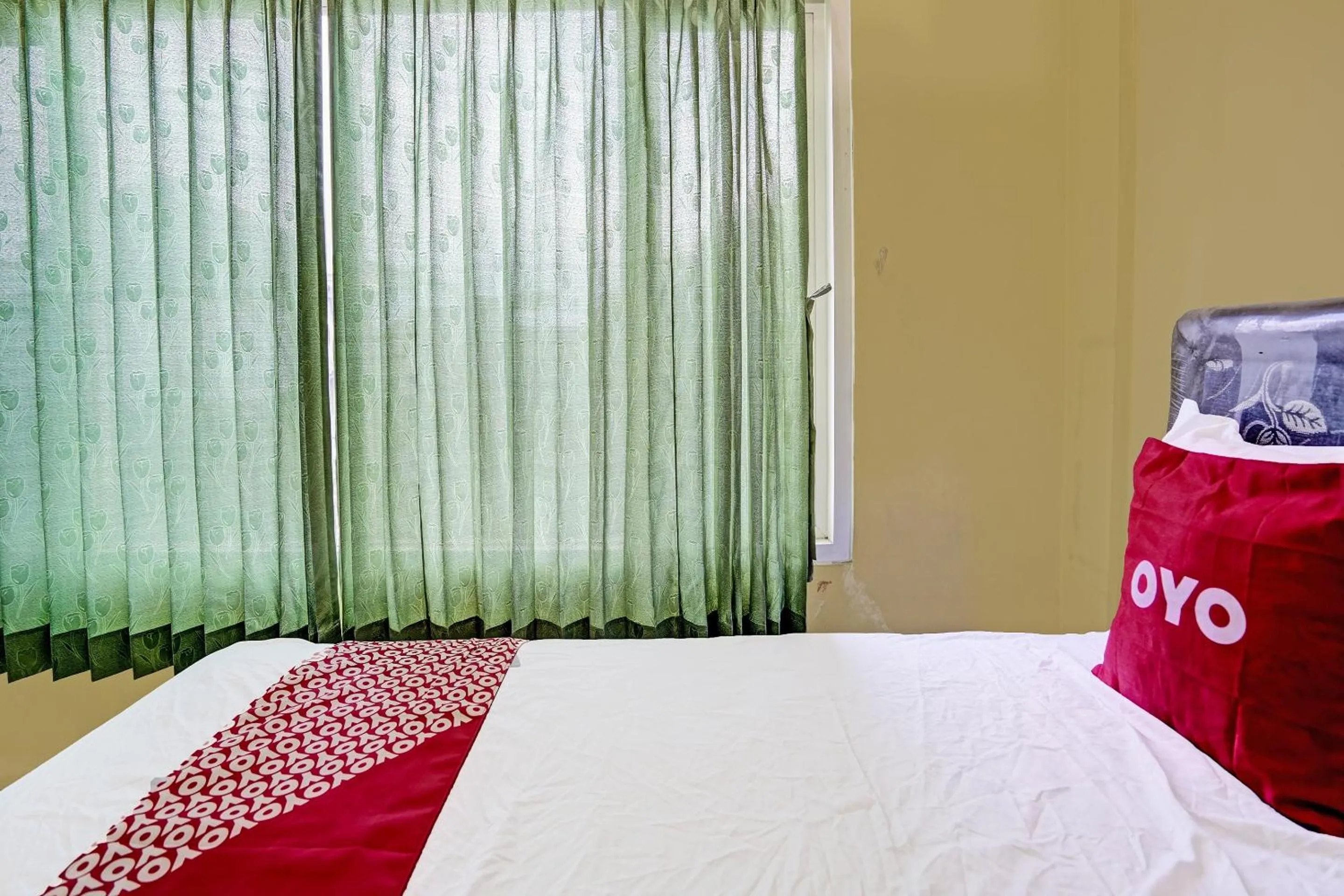 Bedroom in Hotel O Kost Esklusif Barokah