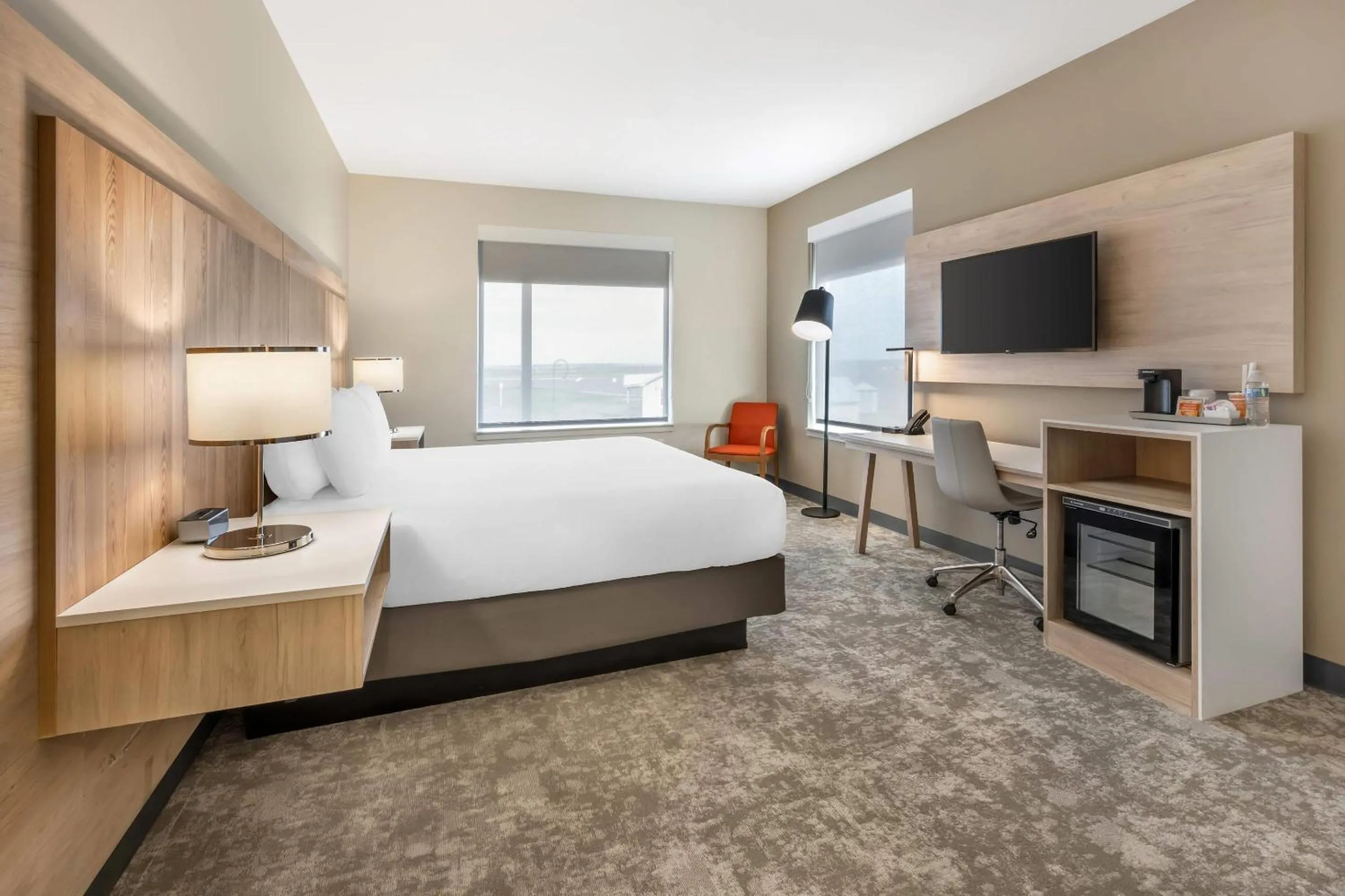 Bedroom, Bed in Radisson Hotel Pendleton Airport