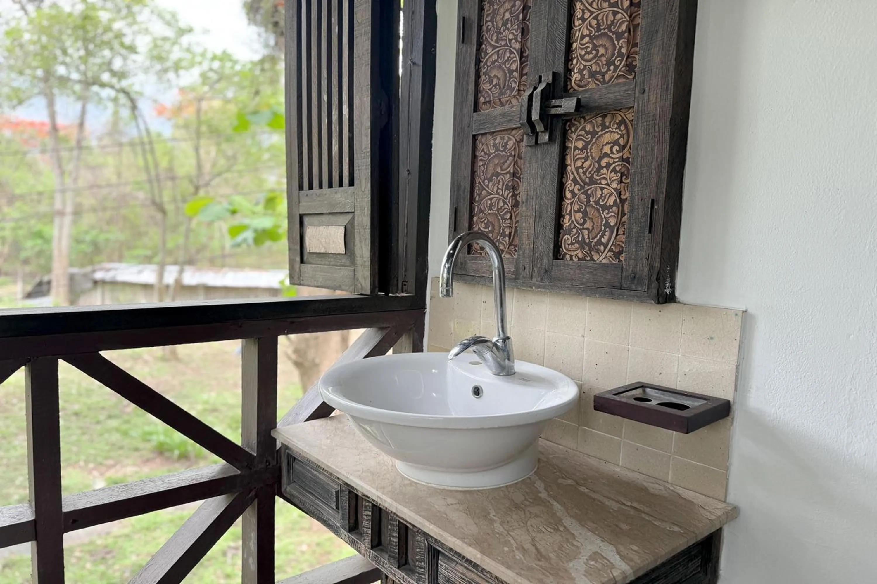 Bathroom in Royal Ping Garden and Resort