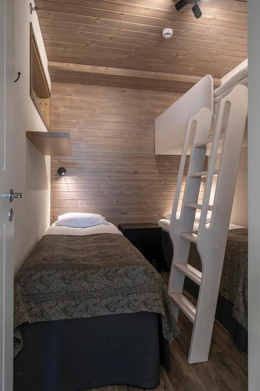 Bed in Ski-Inn Kultakero