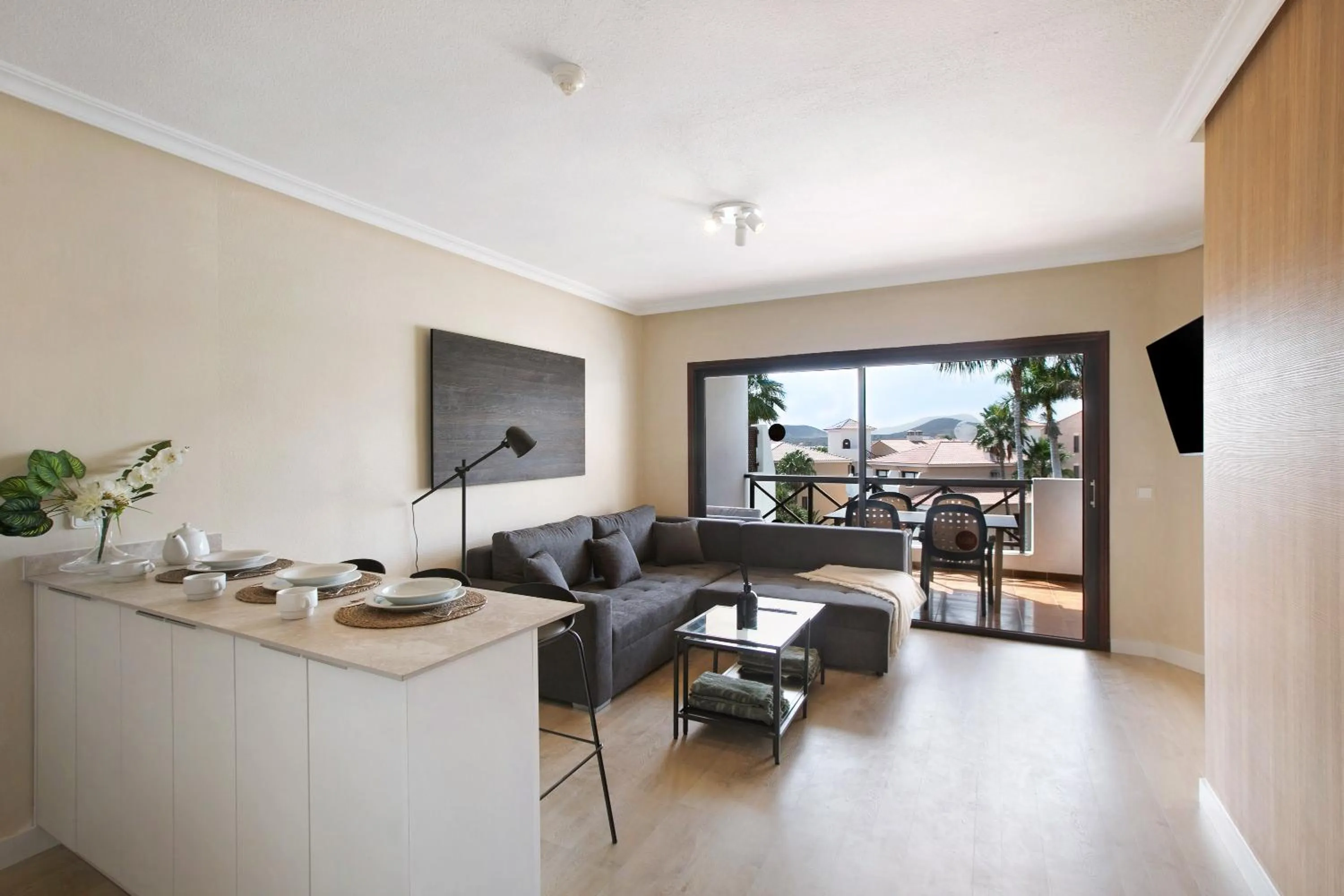 Property building in Apartamento Royal Park Albatros