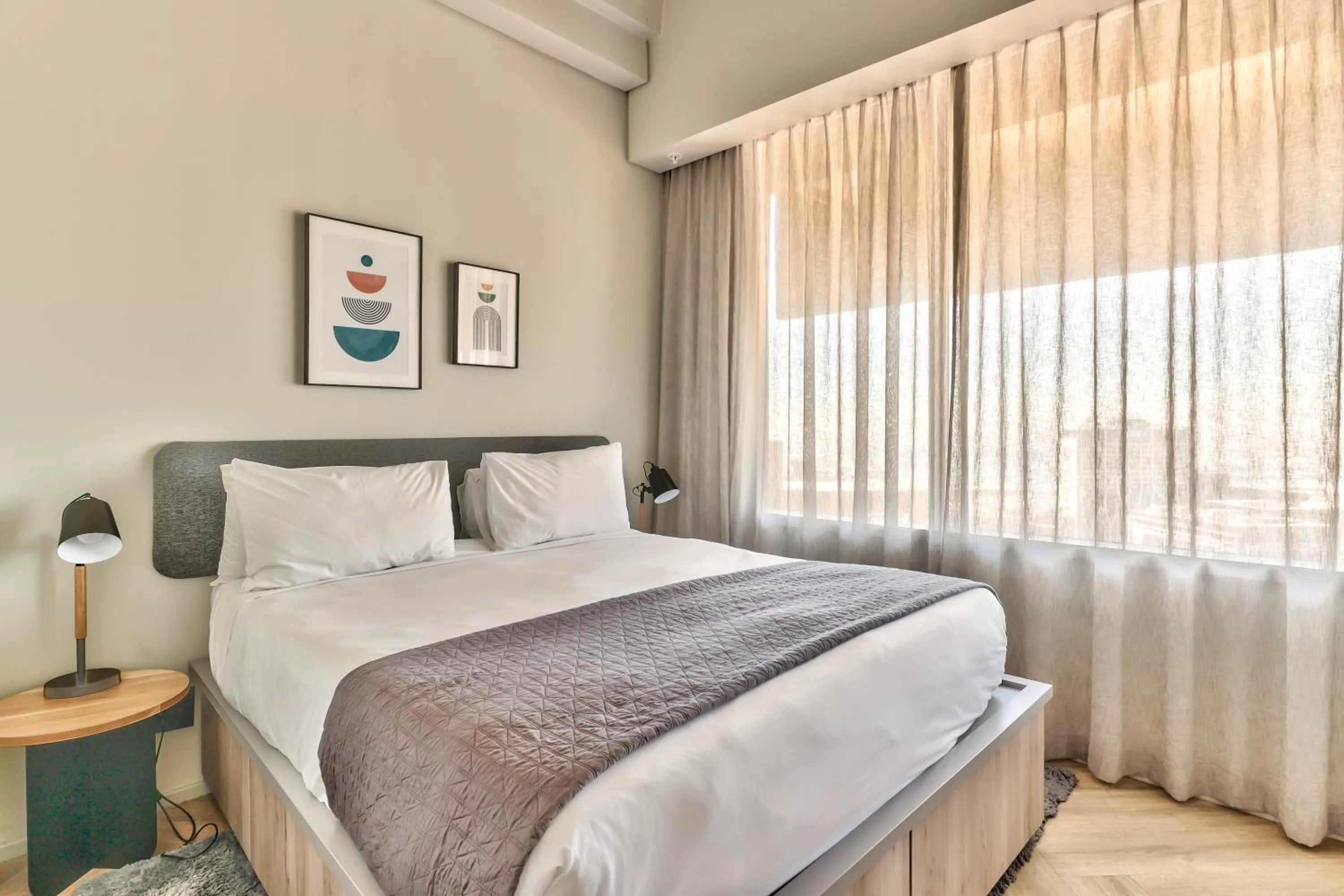 Bed in WINK Aparthotel One Thibault