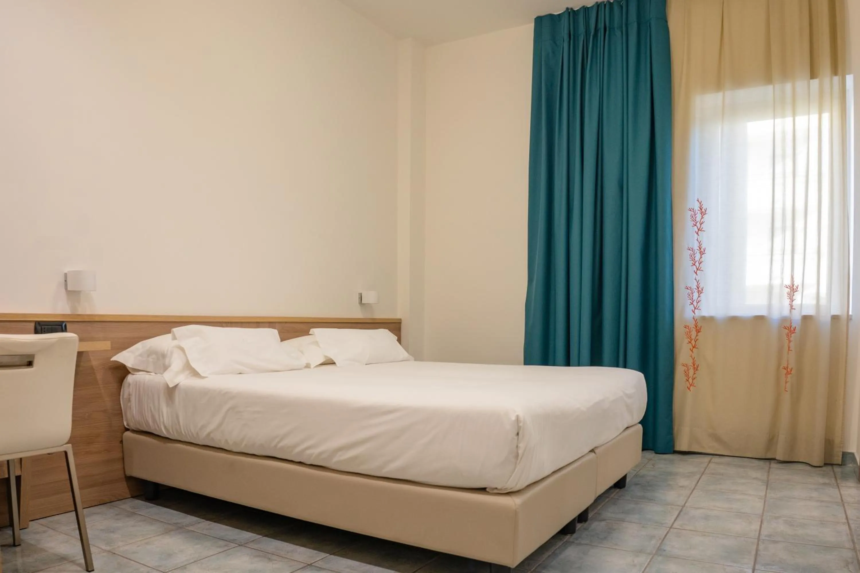 Bed in Hotel Maiuri Pompei