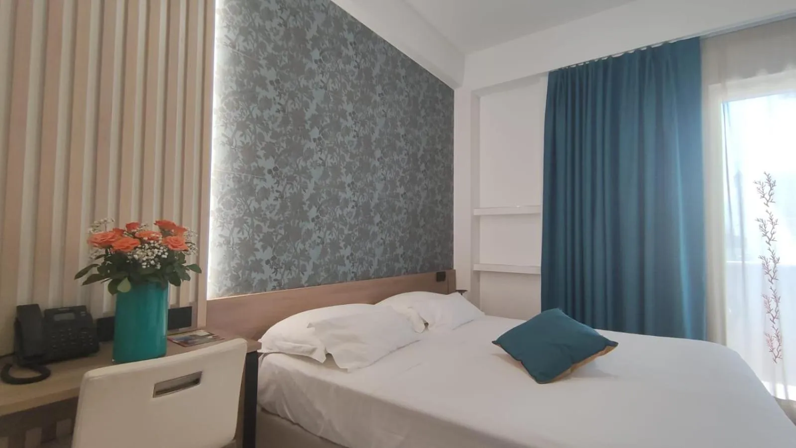 Bed in Hotel Maiuri Pompei