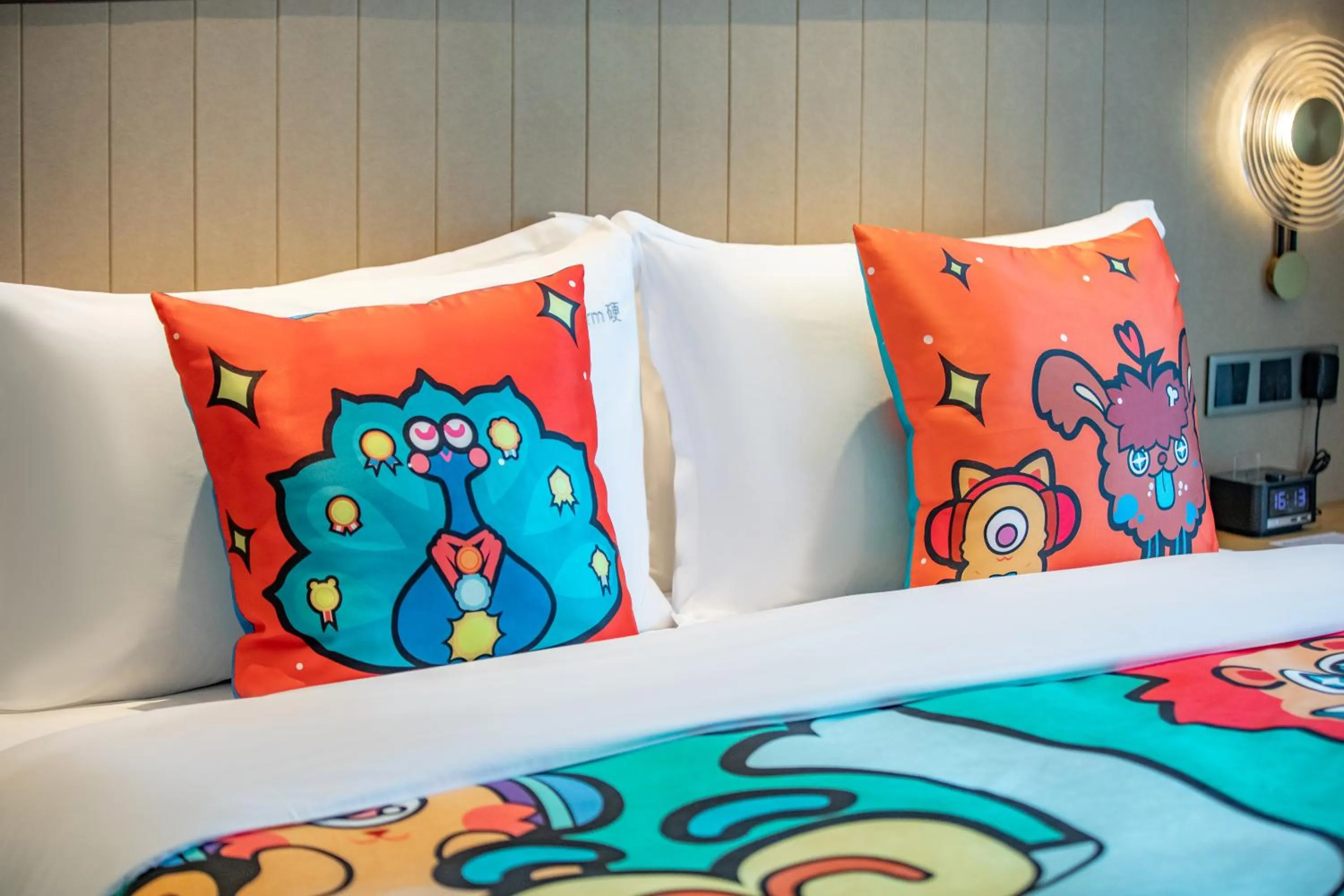 Bed in Holiday Inn Resort Guiyang Qingyan by IHG