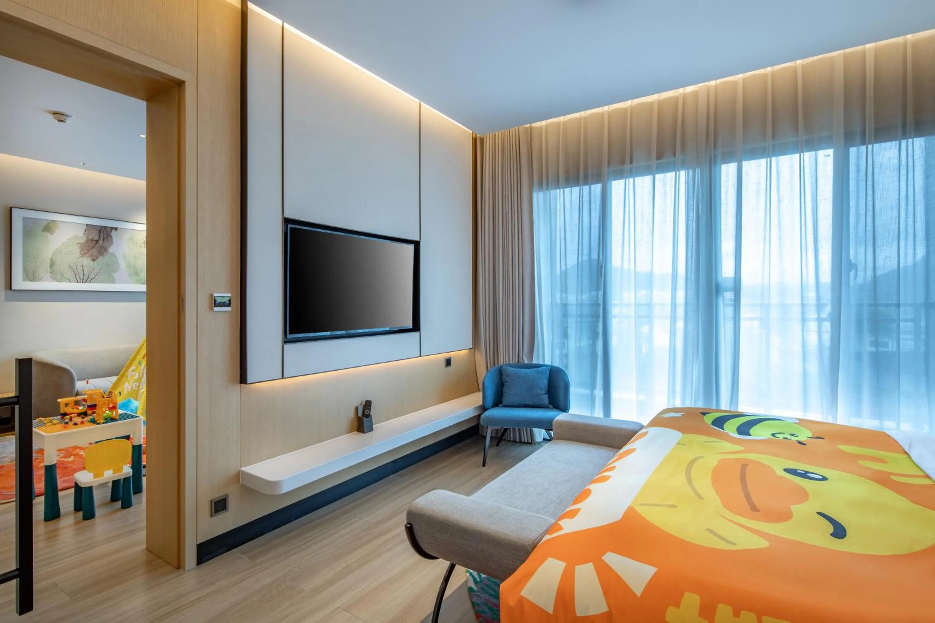 Bedroom, Bed in Holiday Inn Resort Guiyang Qingyan by IHG