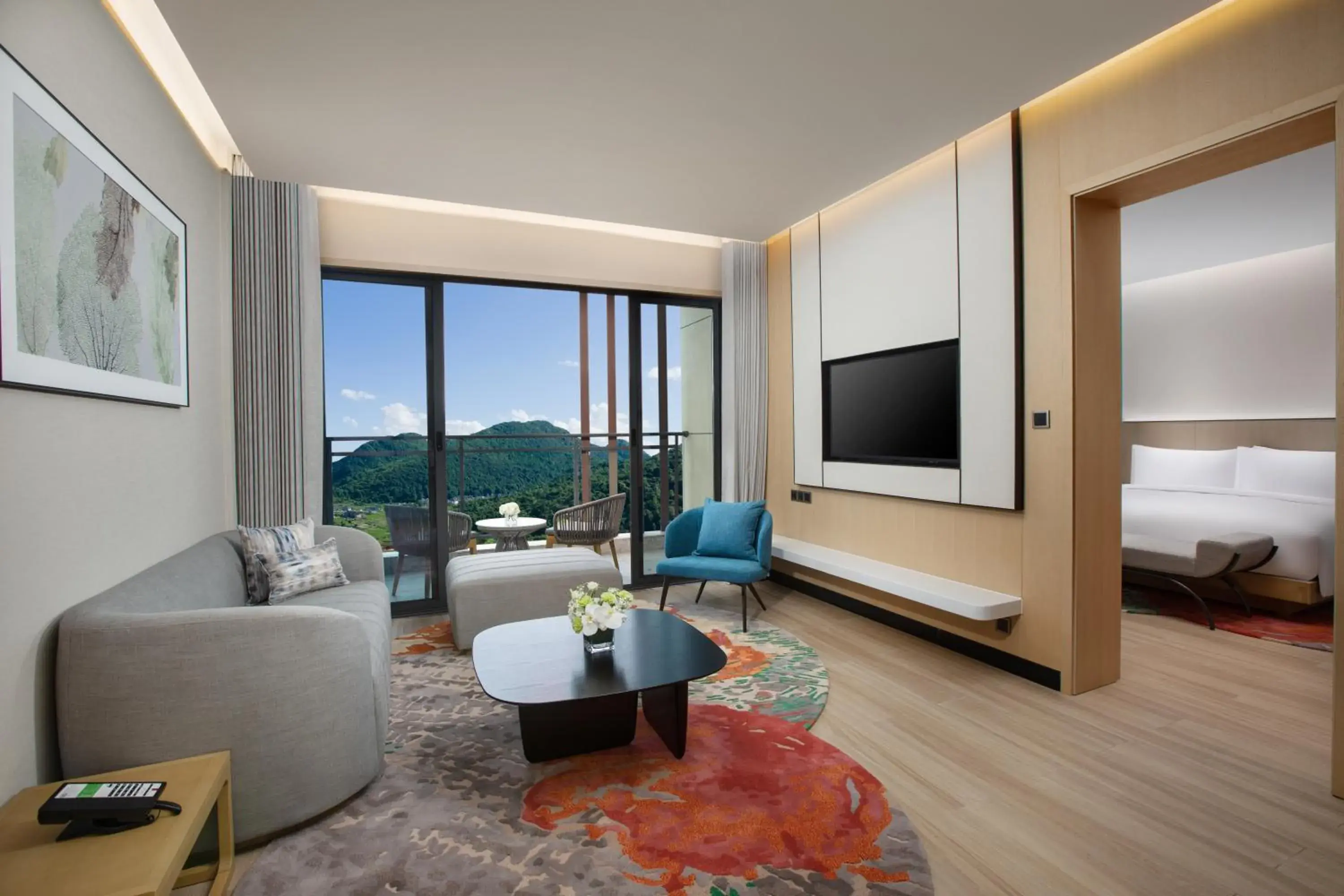 One-Bedroom King Suite with Living Area in Holiday Inn Resort Guiyang Qingyan by IHG One-Bedroom King Suite with Living Area in Holiday Inn Resort Guiyang Qingyan by IHG