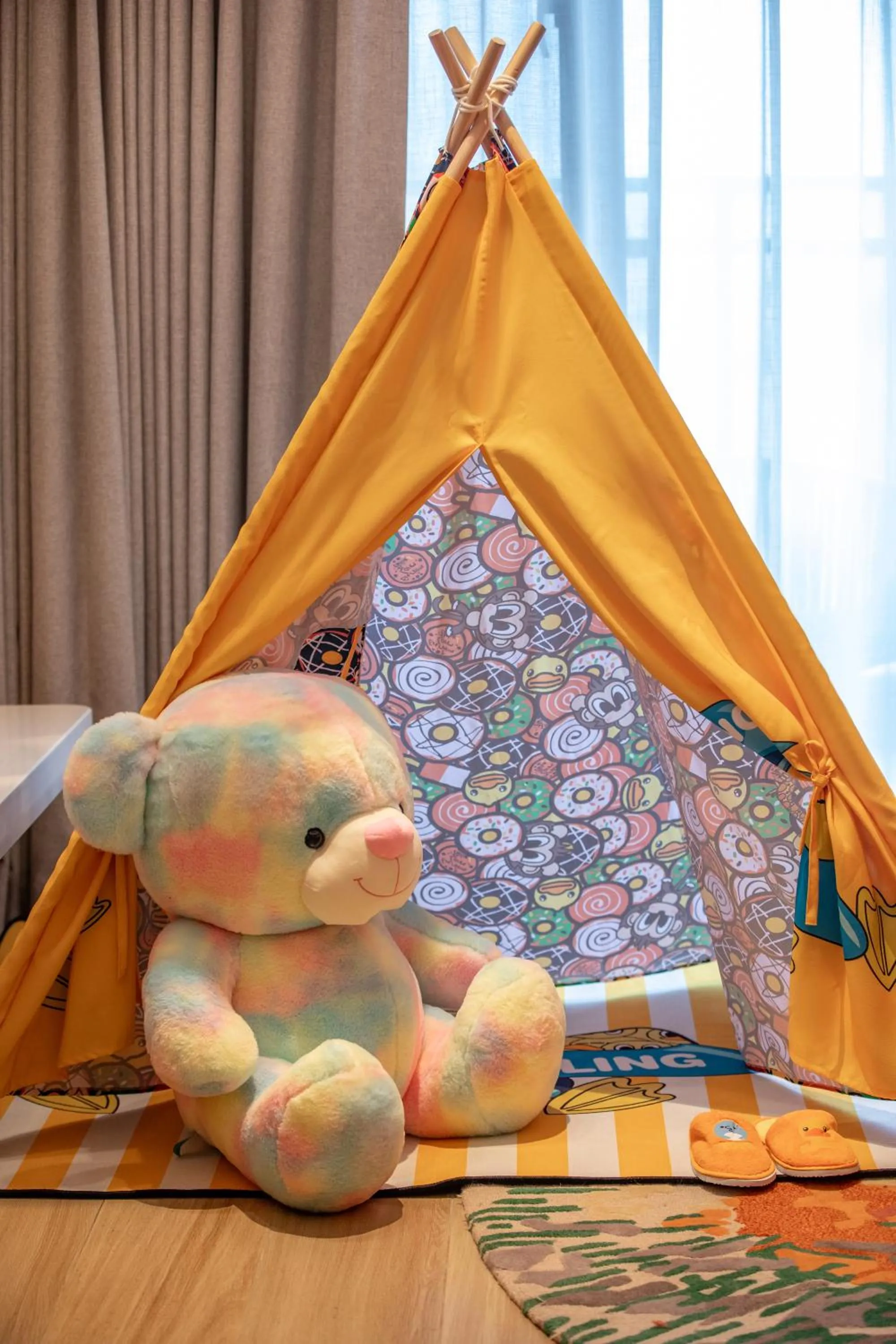 Photo of the whole room, Bed in Holiday Inn Resort Guiyang Qingyan by IHG