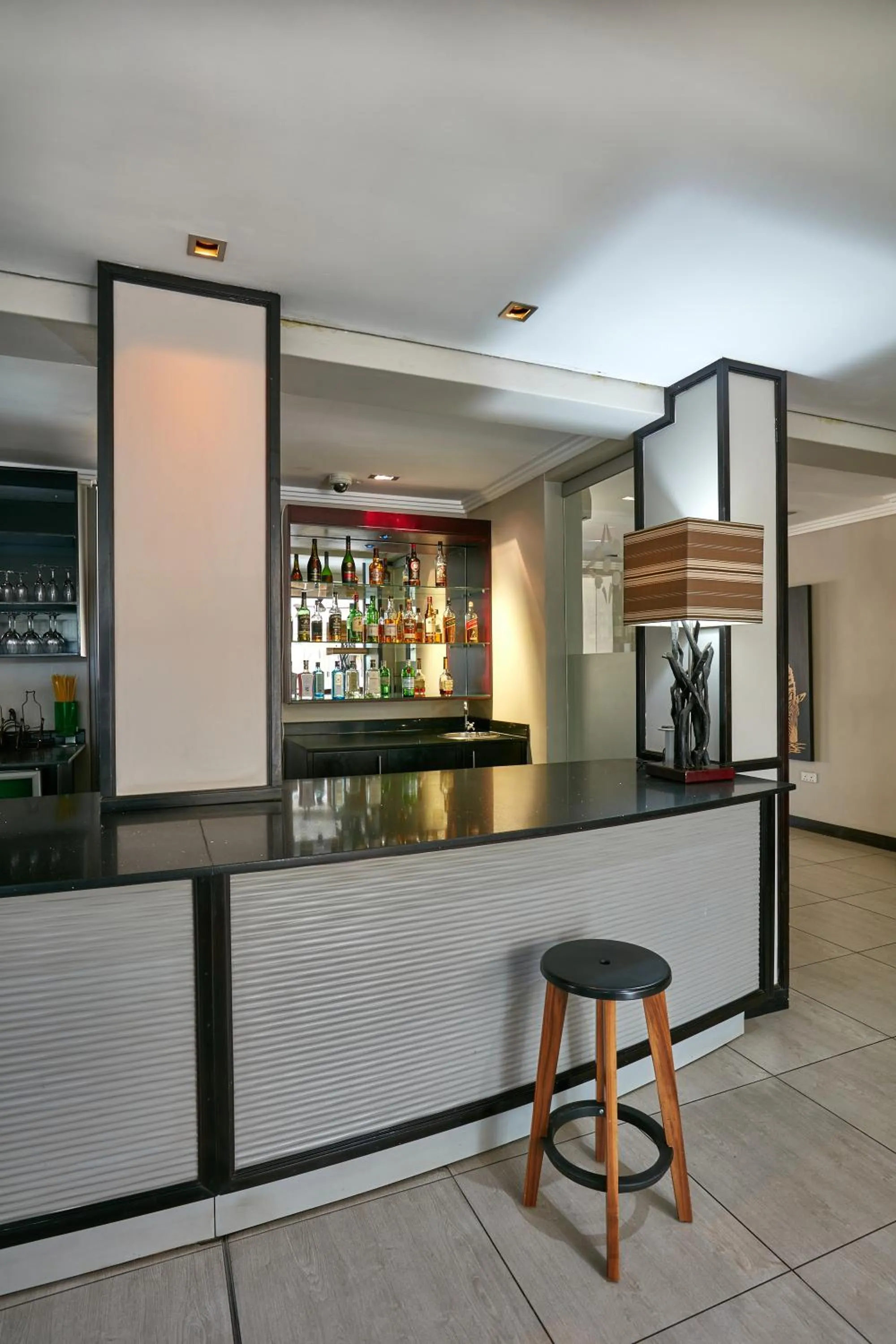 Lounge or bar in Regent Select Hotel