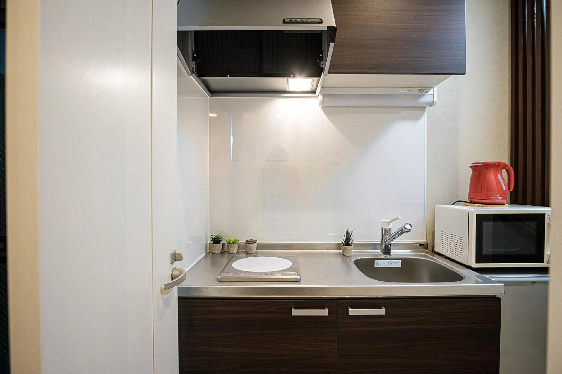 kitchen in Bungetsu Shokaku Kaikan