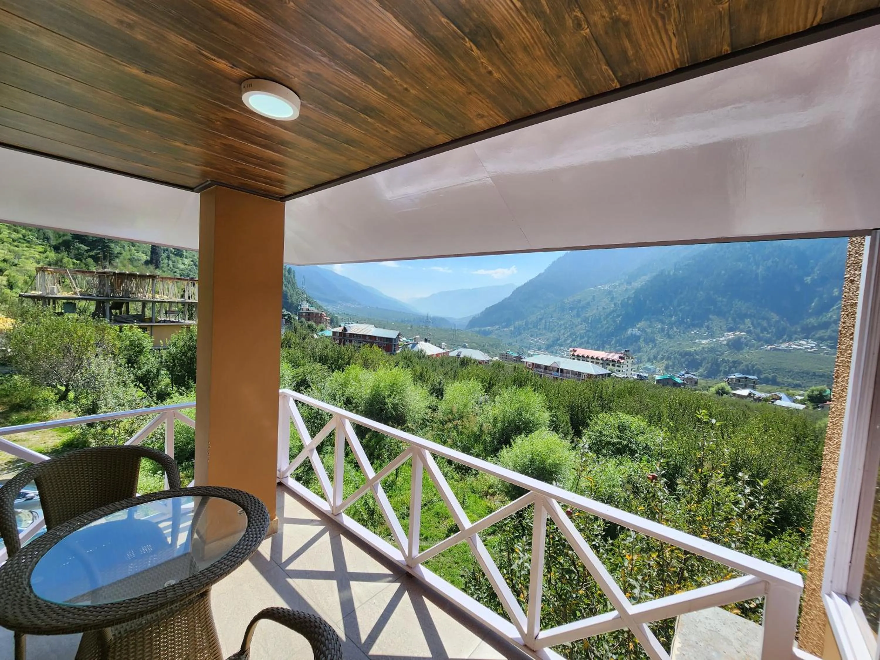Balcony/Terrace in Luxury Planet Resort Manali
