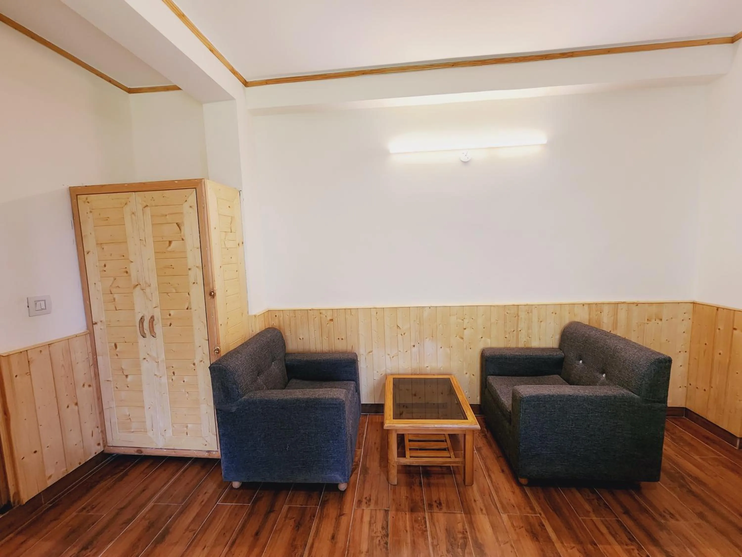 Seating area in Luxury Planet Resort Manali