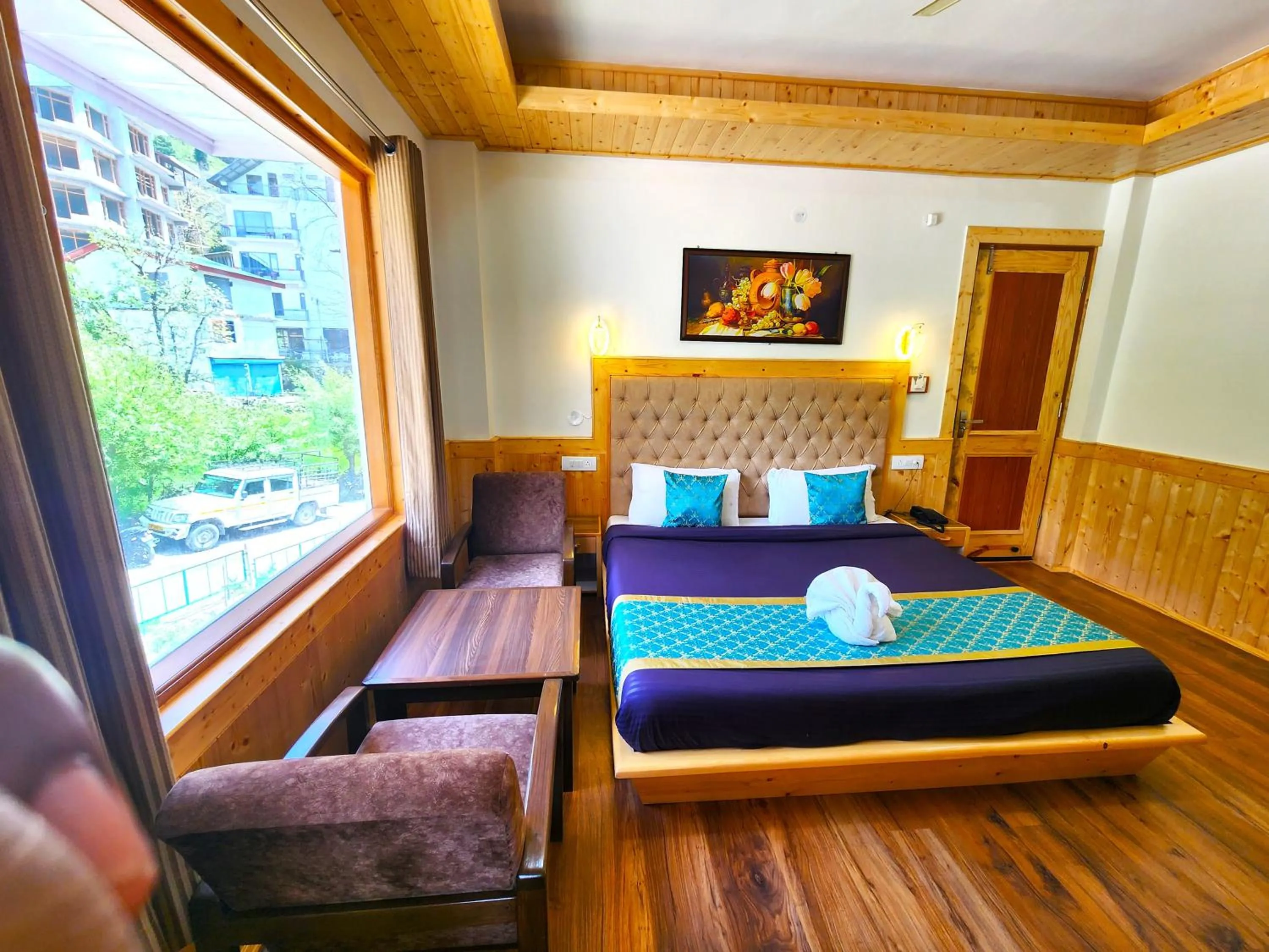 Bed in Luxury Planet Resort Manali