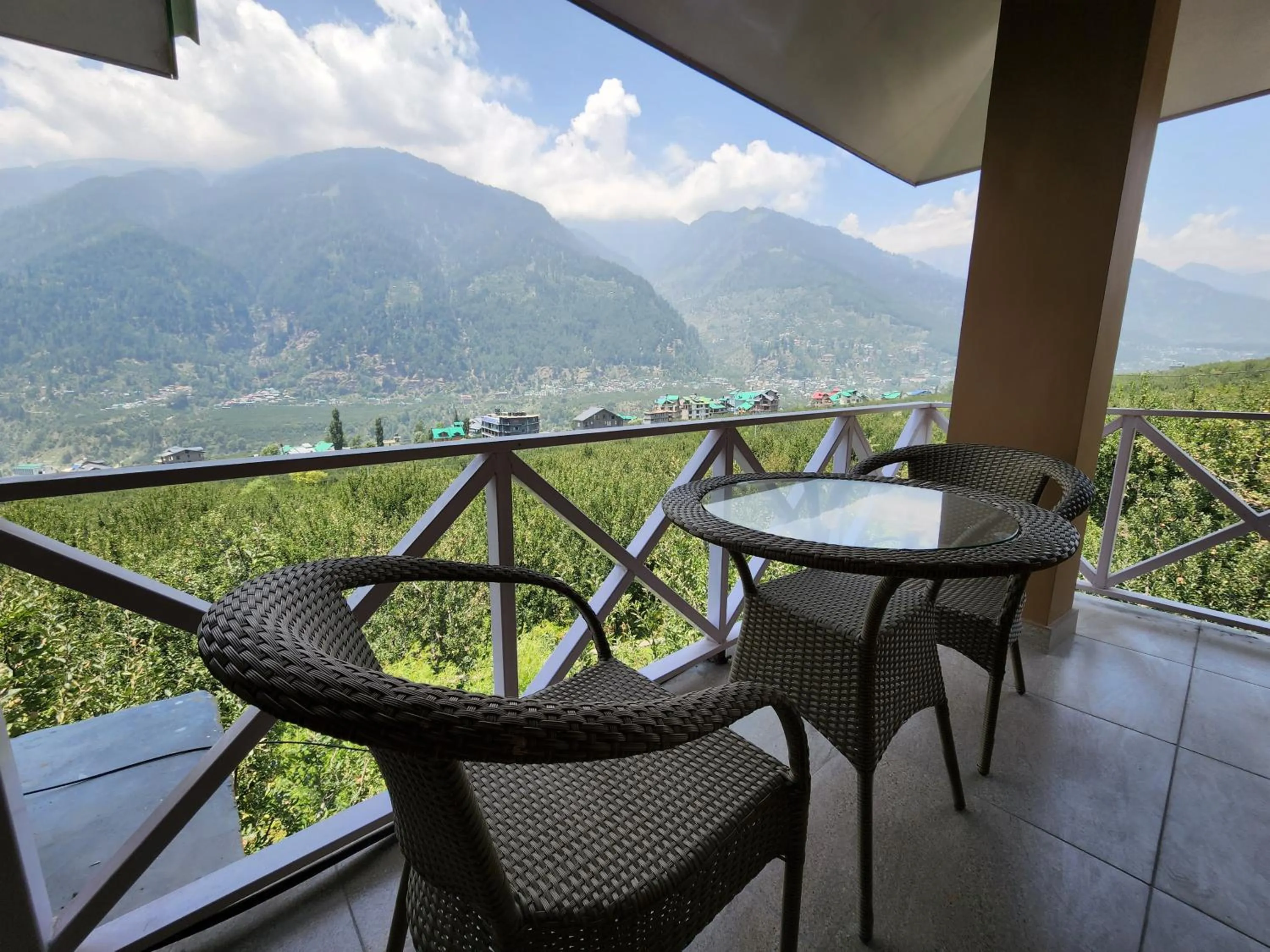 Balcony/Terrace in Luxury Planet Resort Manali